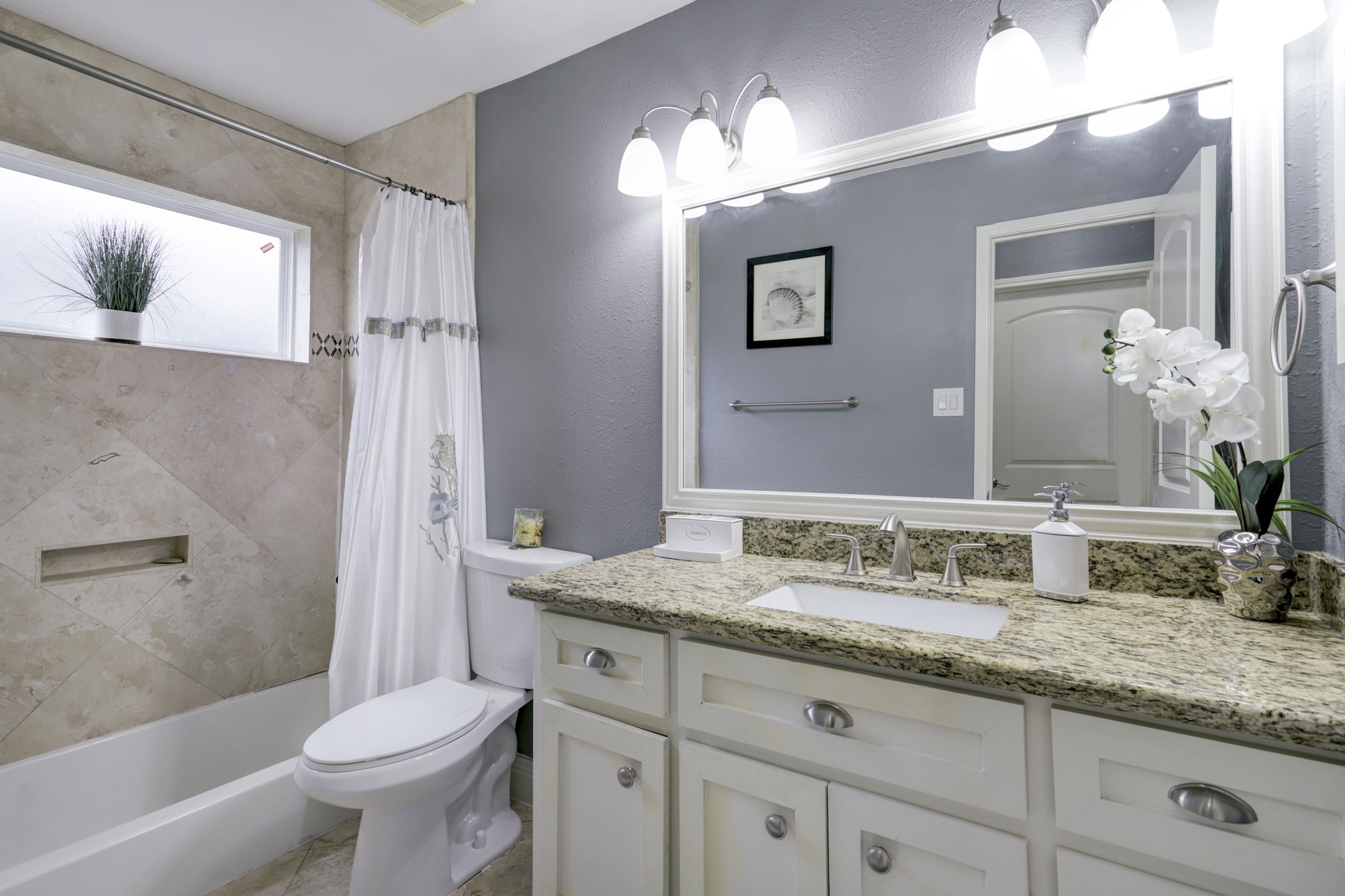 2235 Round Lake Drive Property Photo 25
