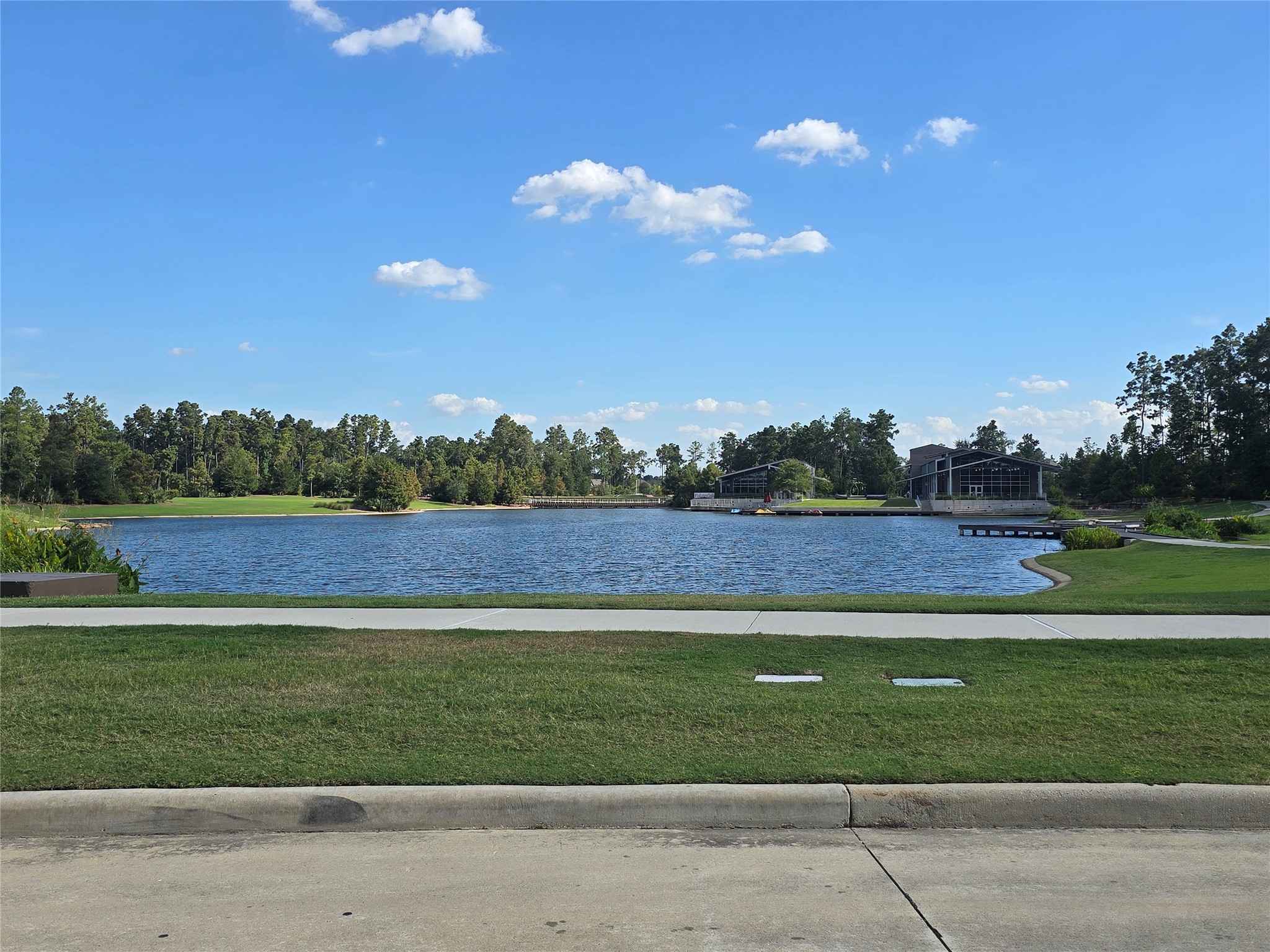 17163 Crimson Crest Drive Property Photo 17