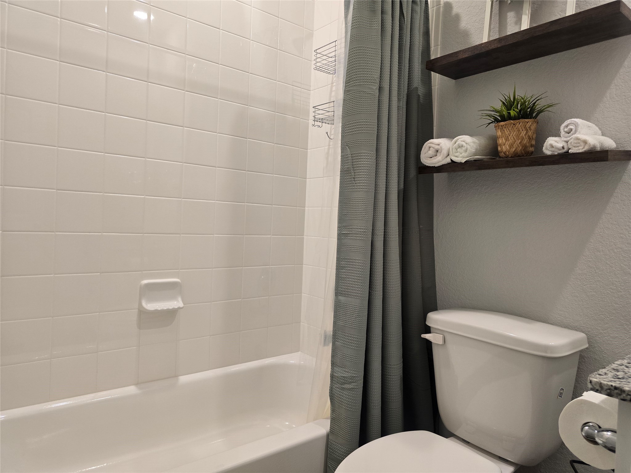 17163 Crimson Crest Drive Property Photo 22