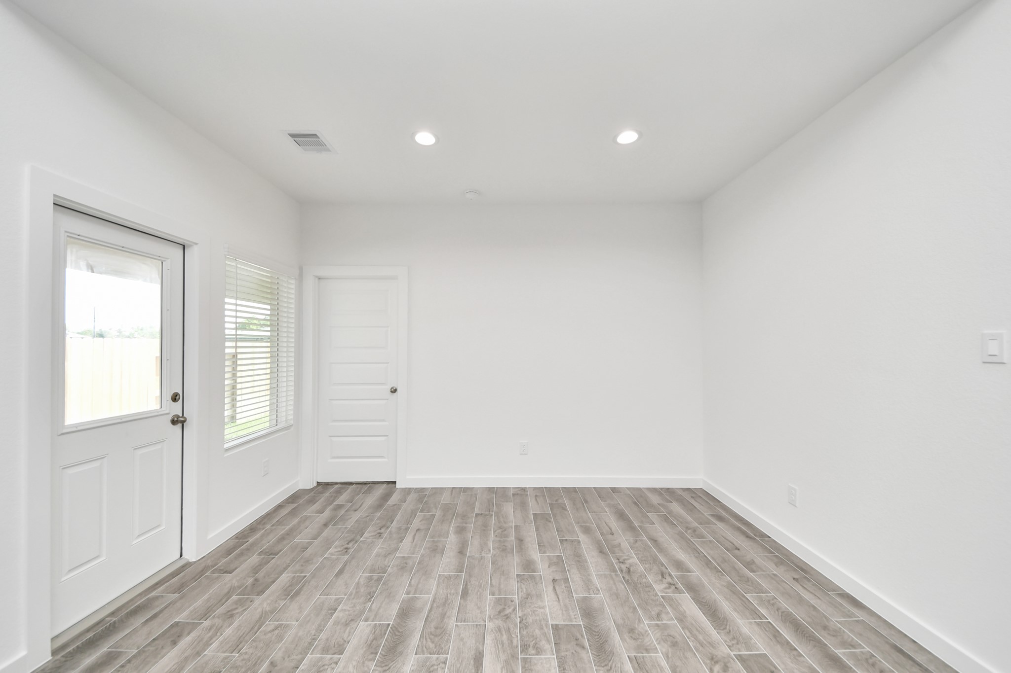 16003 Sycamore Maple Lane Property Photo 6