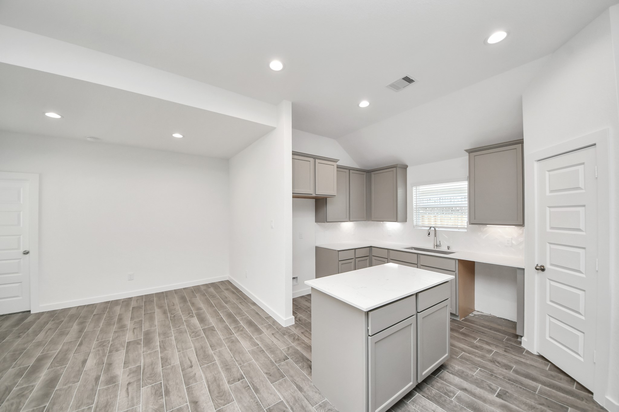 16003 Sycamore Maple Lane Property Photo 11