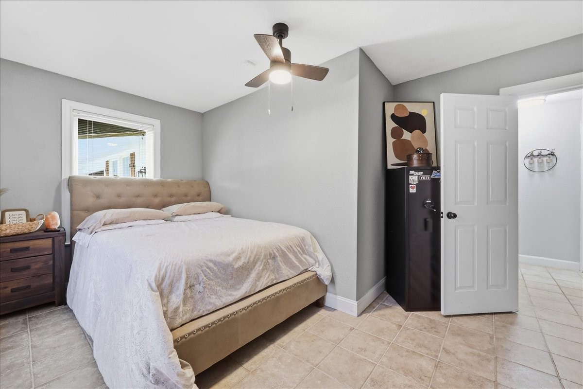 2509 Avenue D Property Photo 17