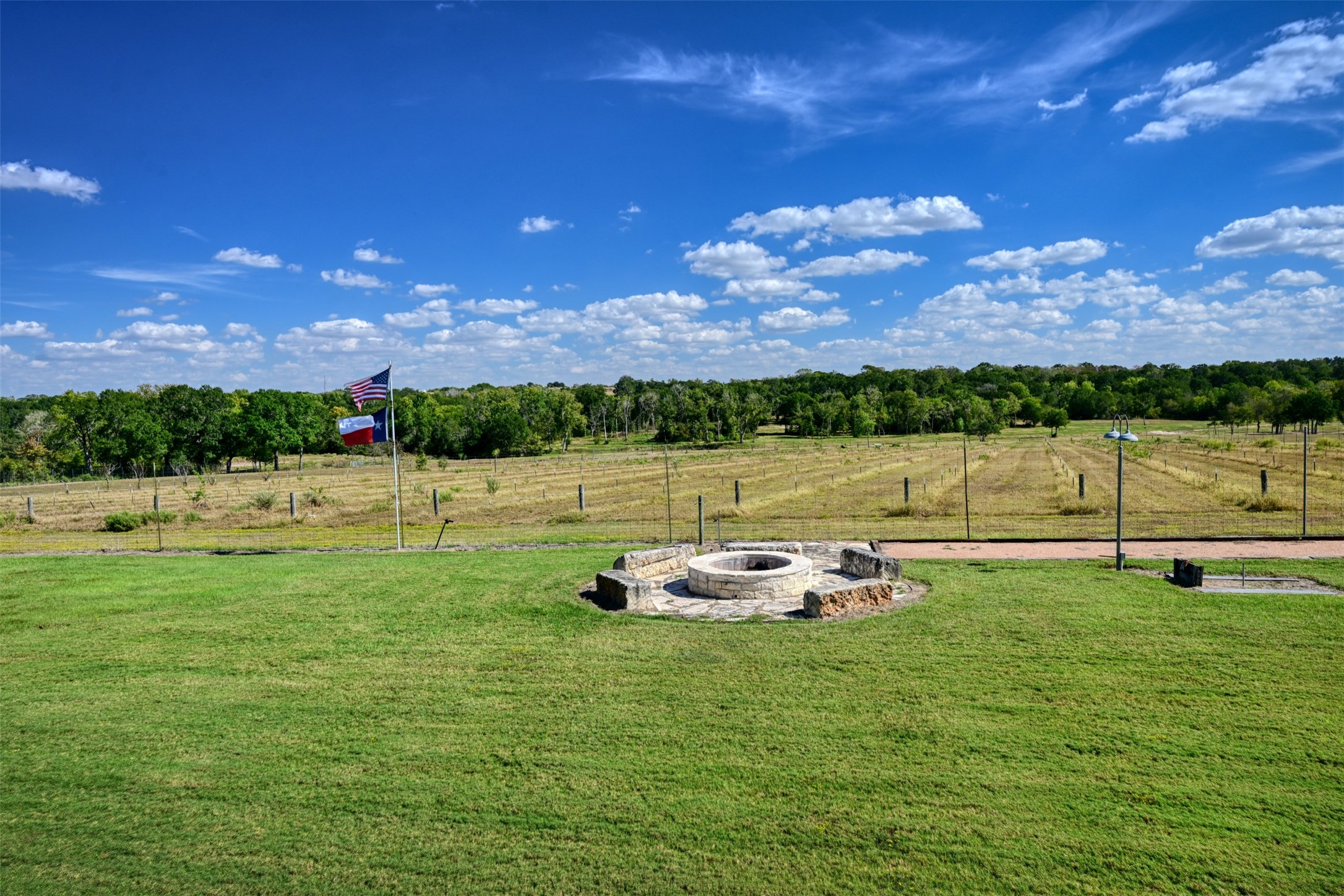 5960 Schoenau Road Property Photo 24
