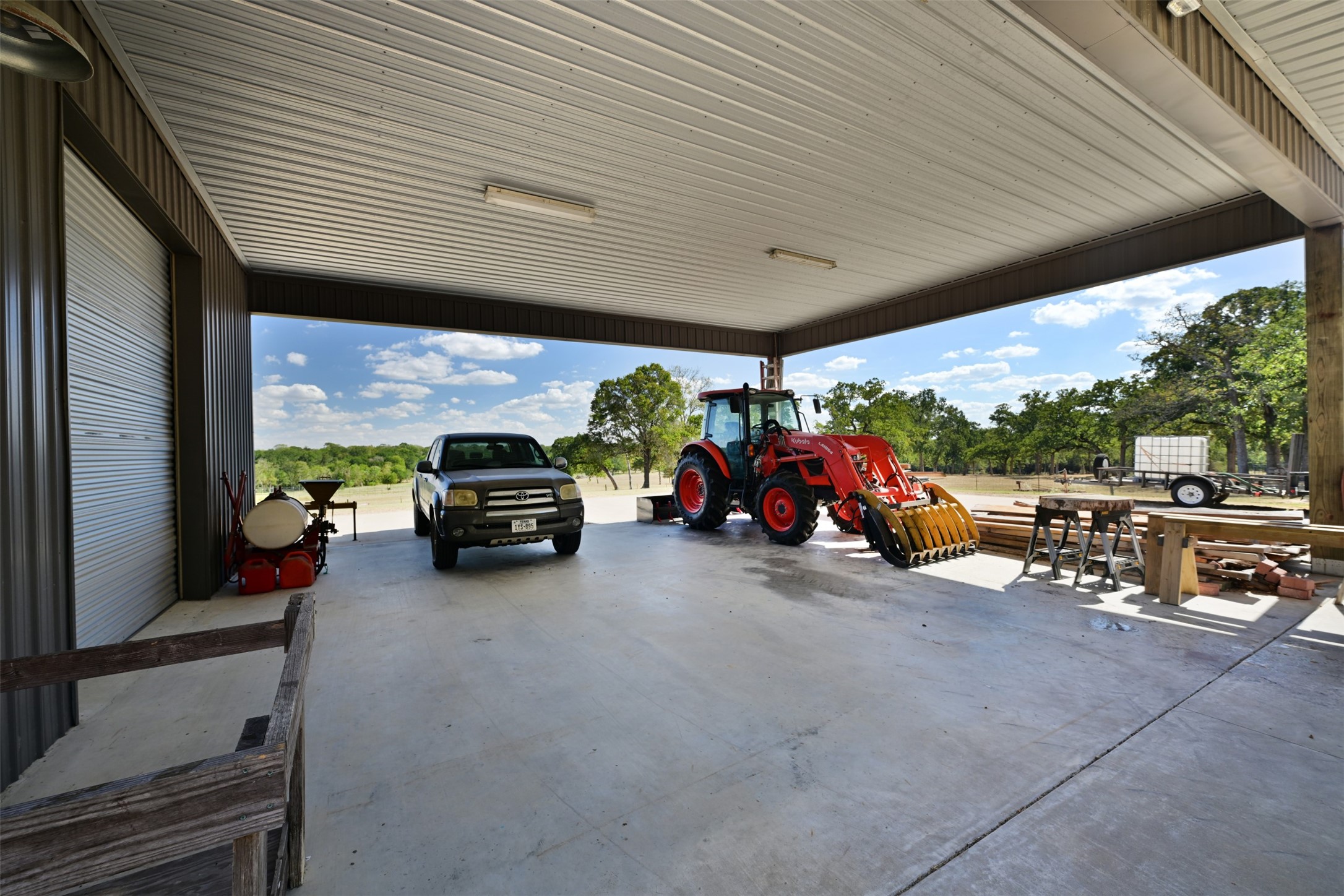 5960 Schoenau Road Property Photo 34
