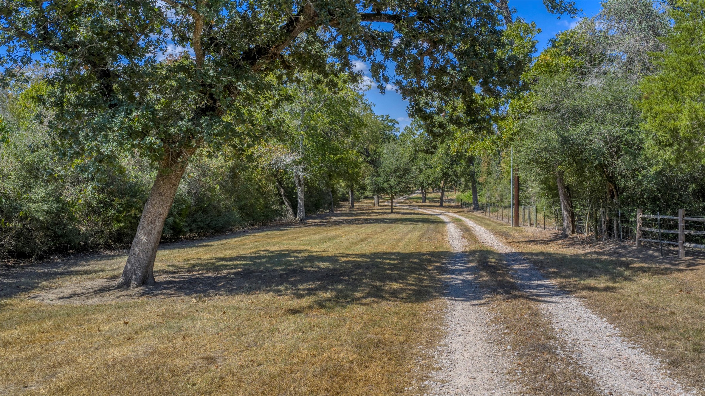 5960 Schoenau Road Property Photo 37