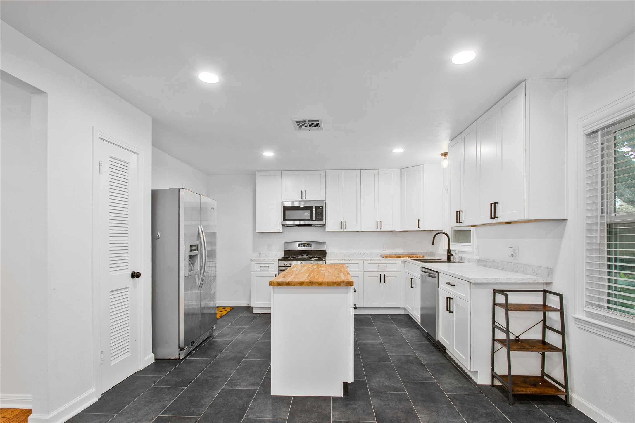 1506 14th Avenue N Property Photo 7