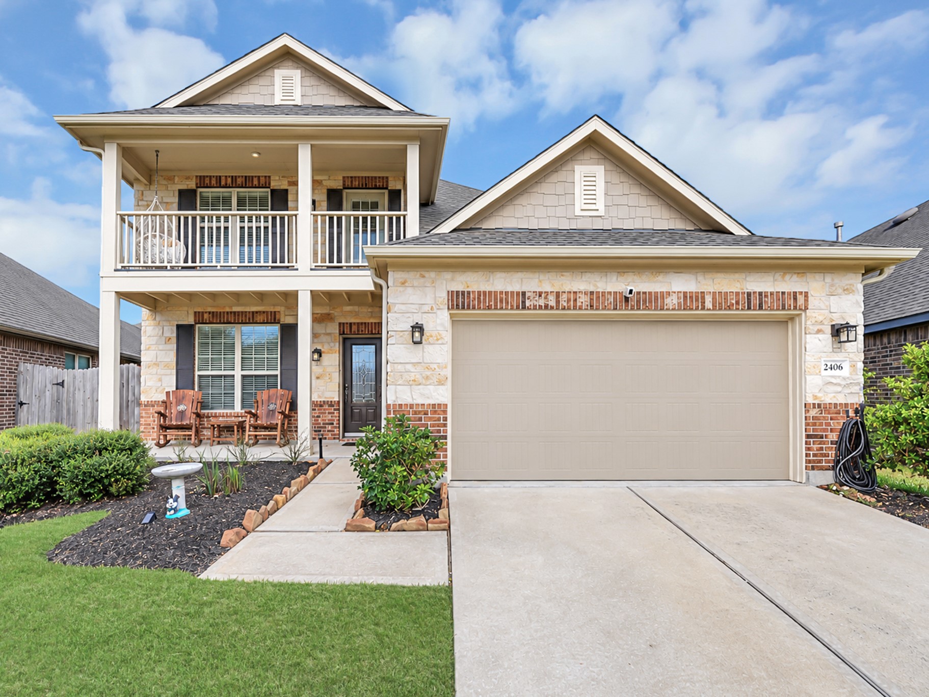 2406 Shoal Valley Lane Property Photo 2
