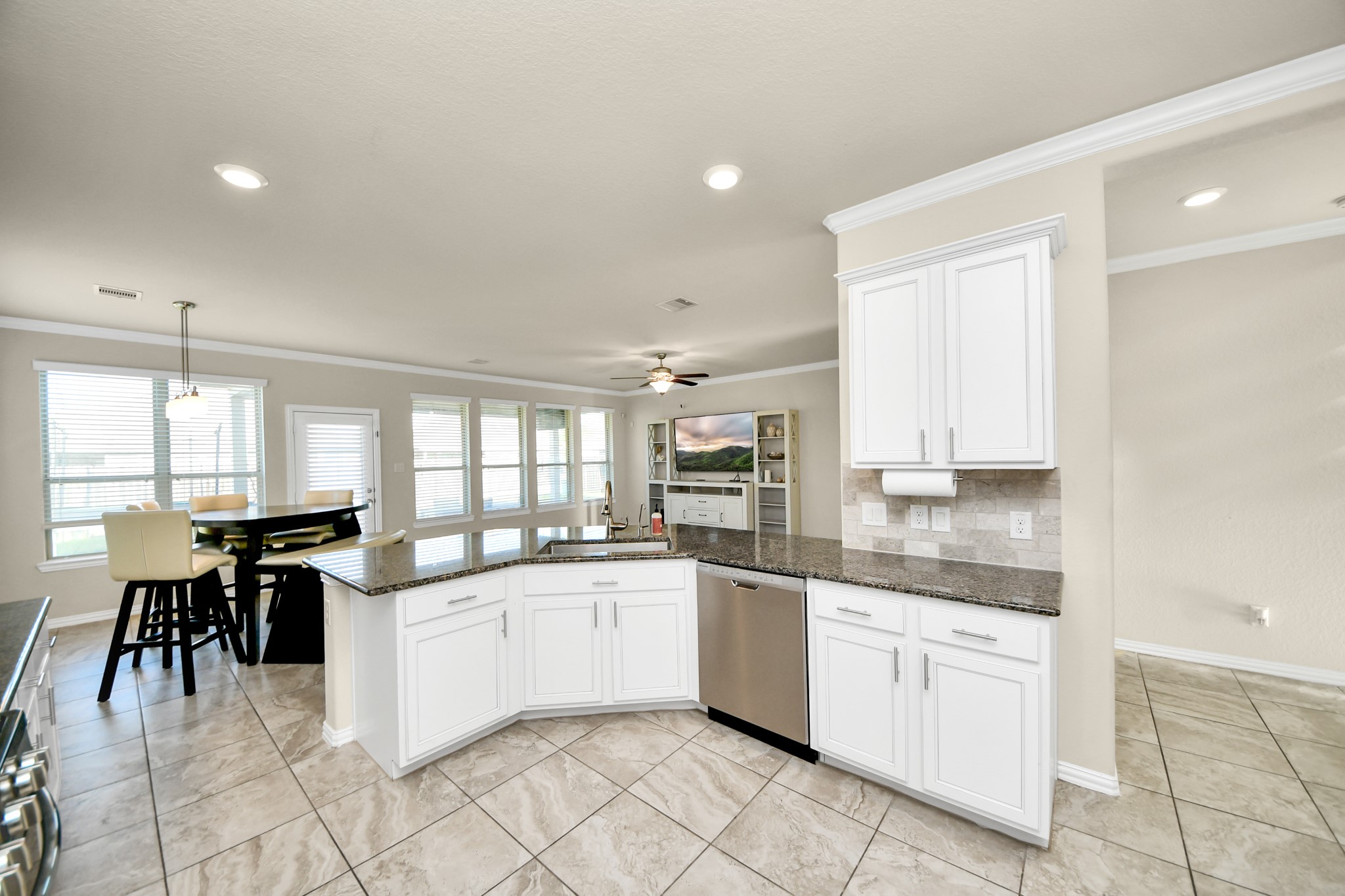 2406 Shoal Valley Lane Property Photo 18