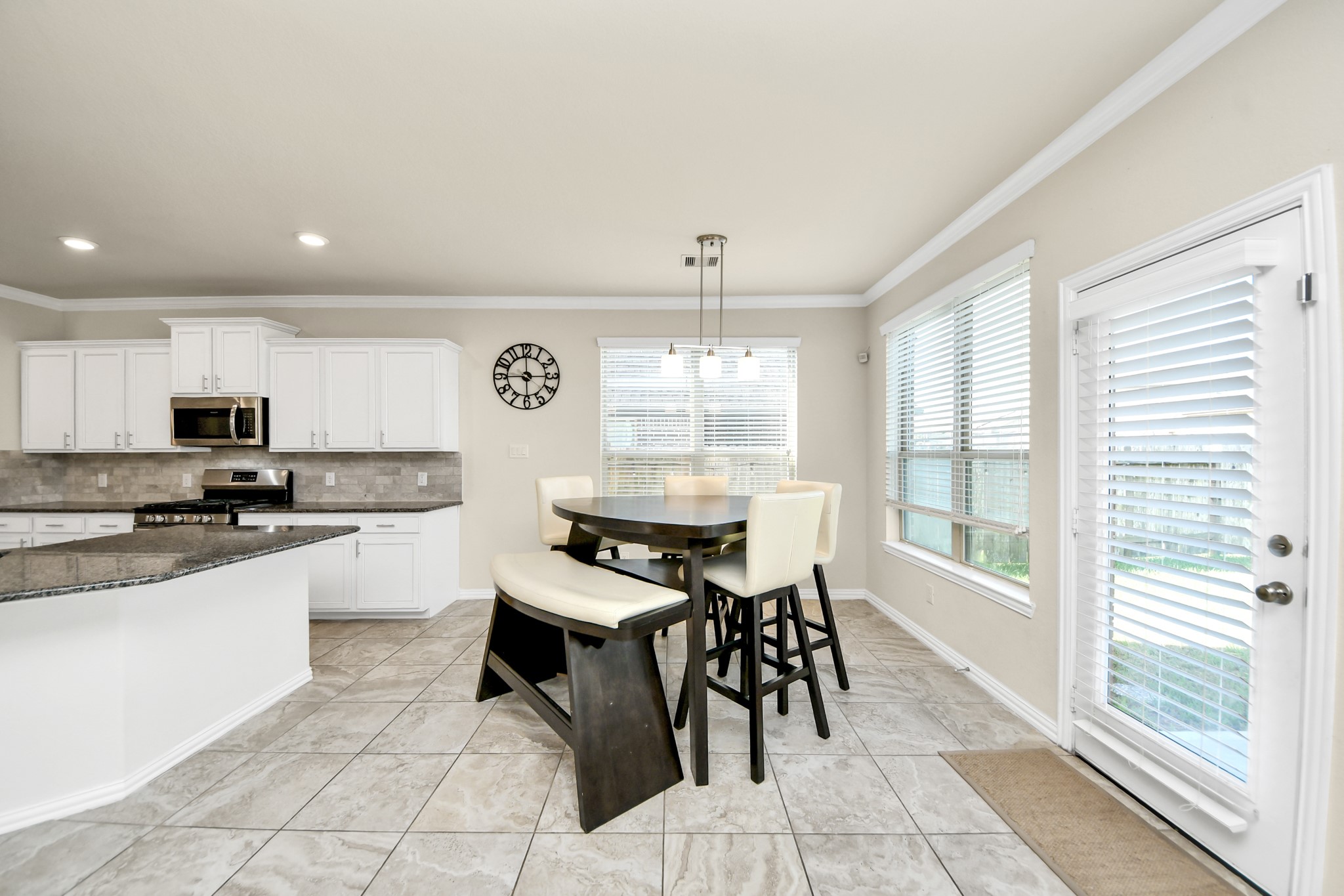 2406 Shoal Valley Lane Property Photo 21