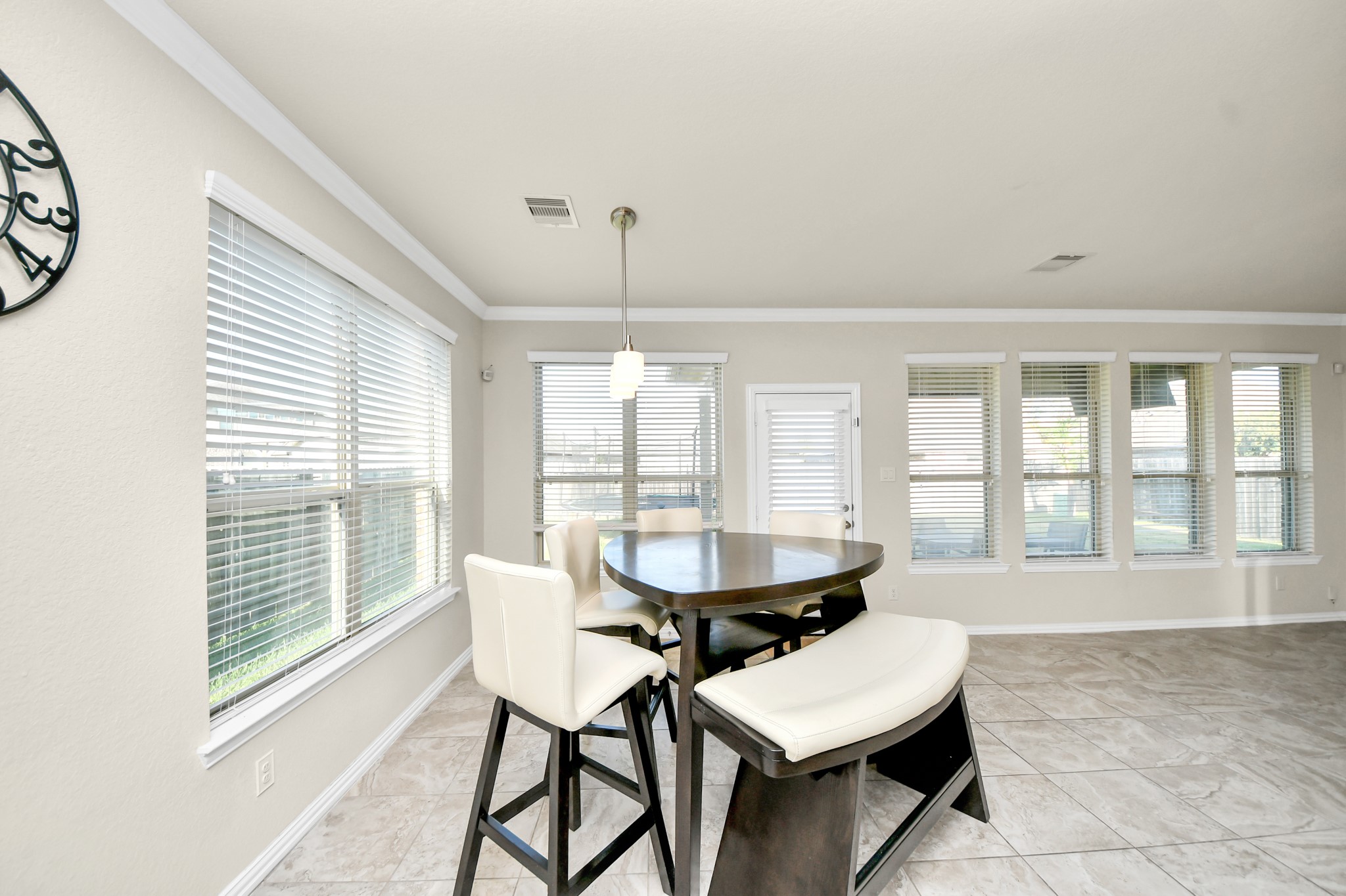 2406 Shoal Valley Lane Property Photo 22