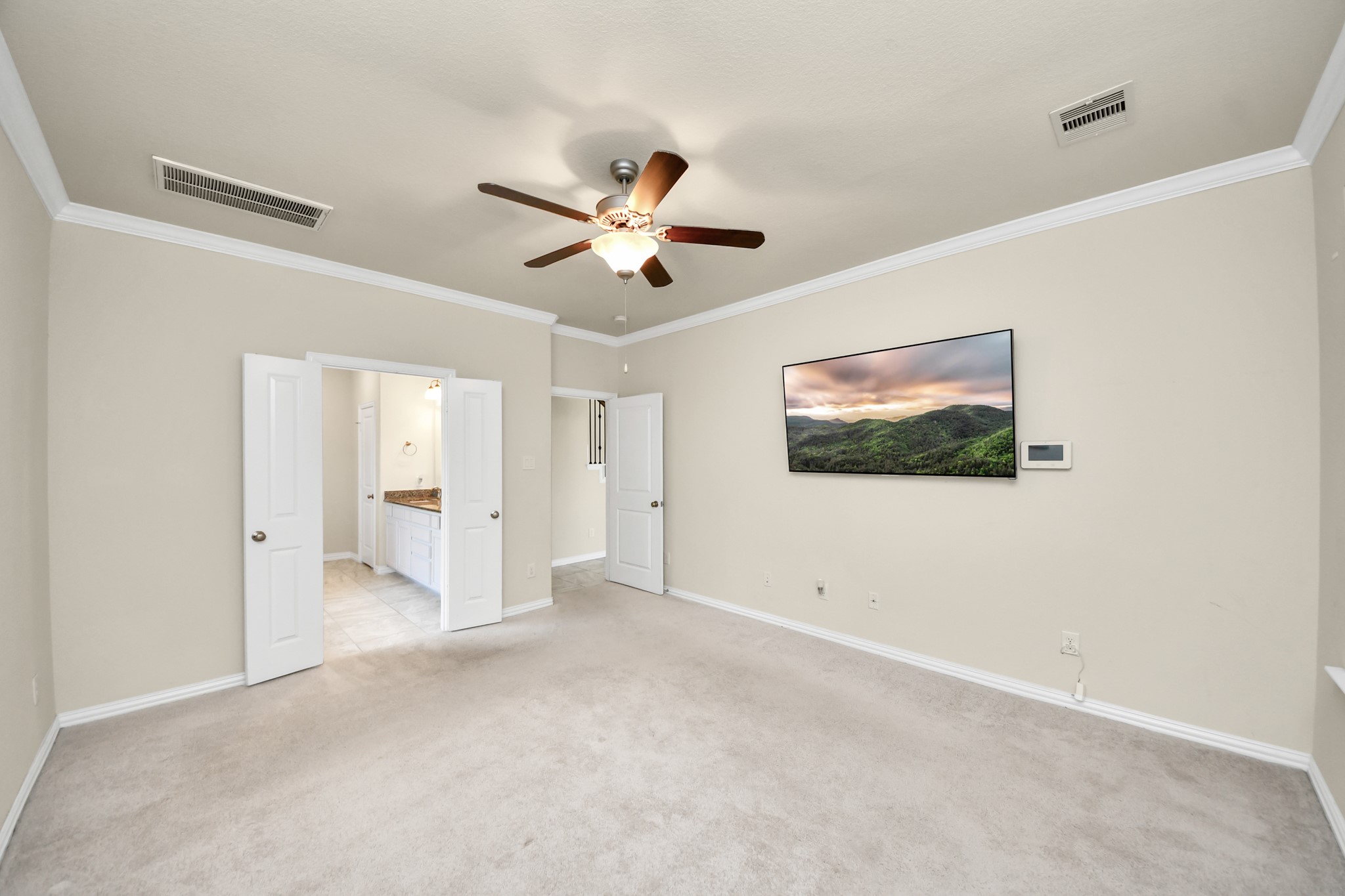 2406 Shoal Valley Lane Property Photo 28