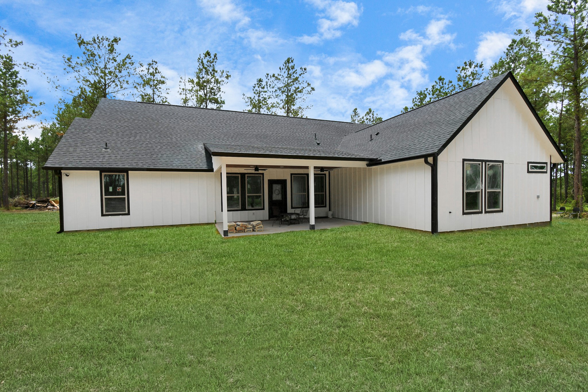 644 Richardson Rd E Property Photo 42