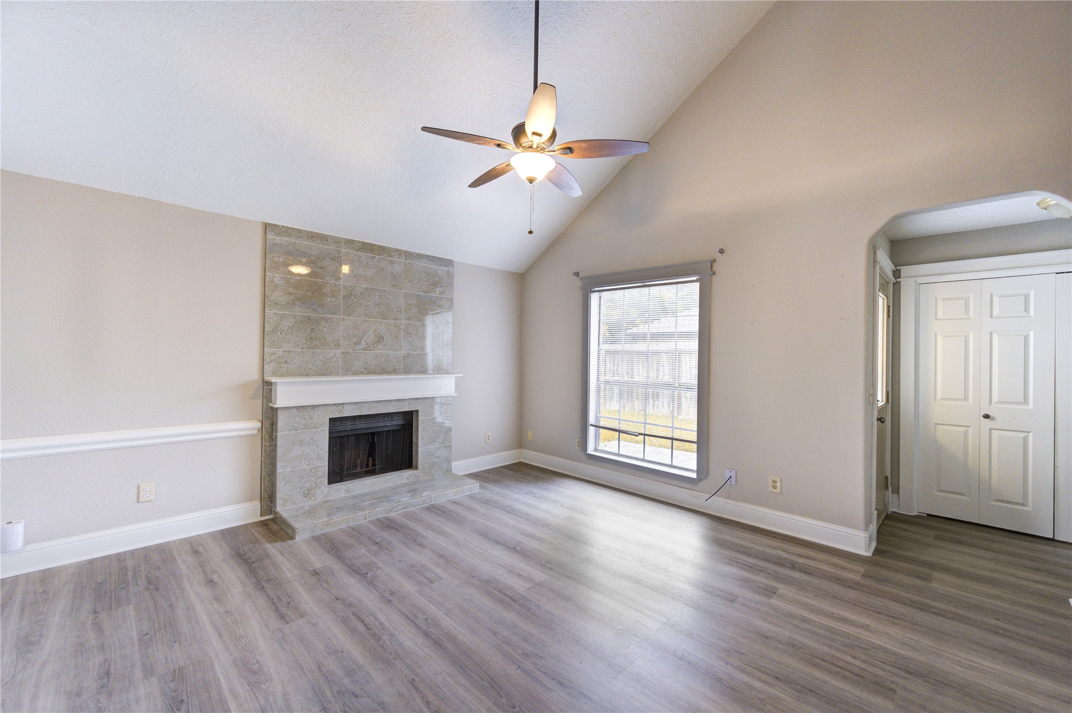 2815 Lakefield Way Property Photo 25