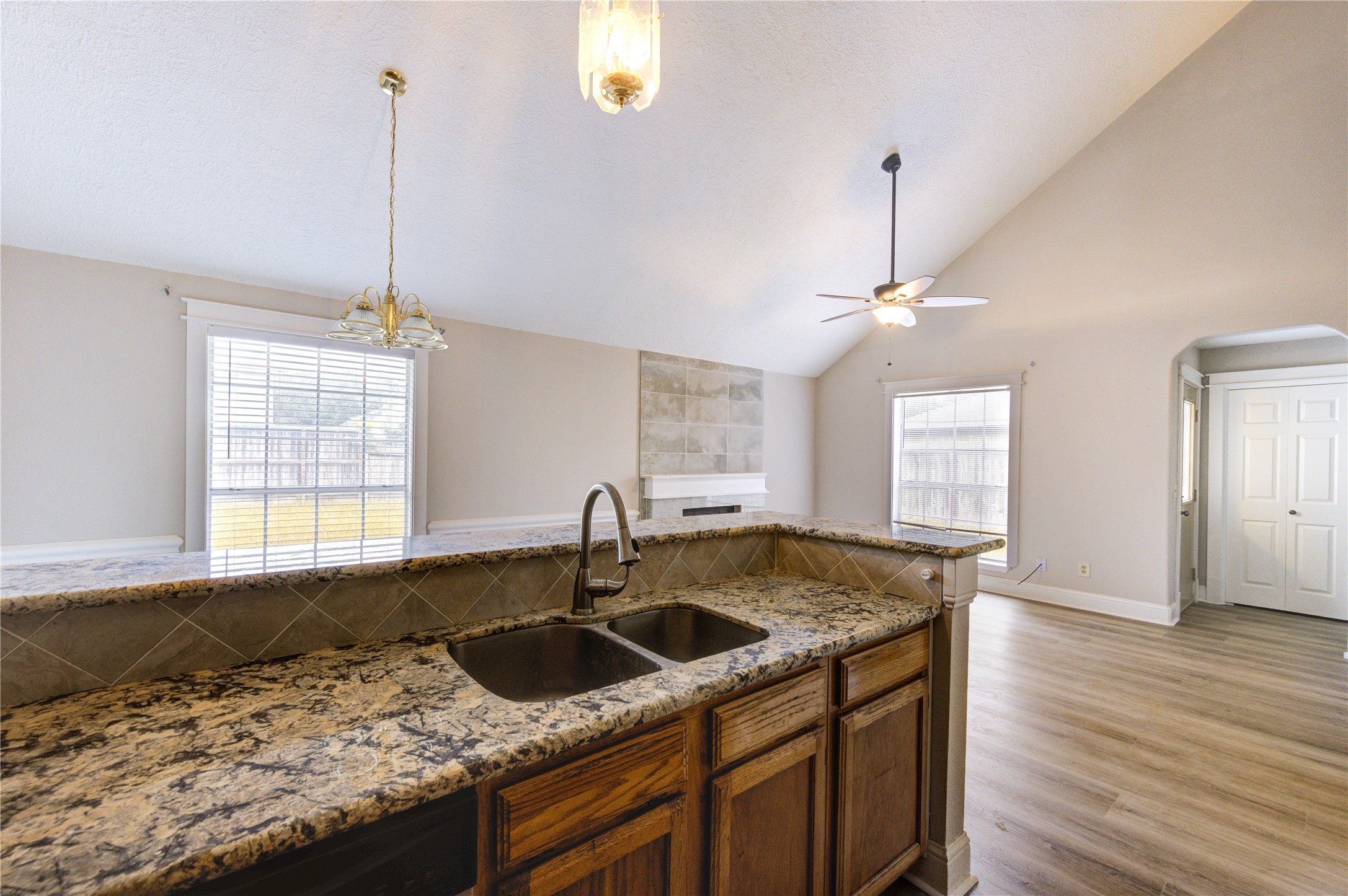 2815 Lakefield Way Property Photo 27