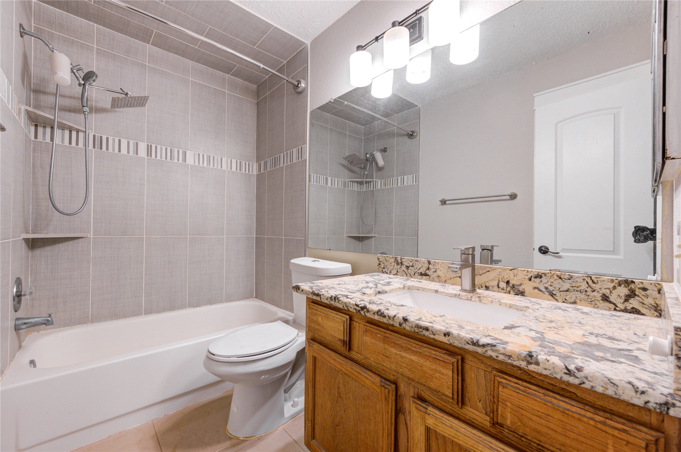 2815 Lakefield Way Property Photo 35