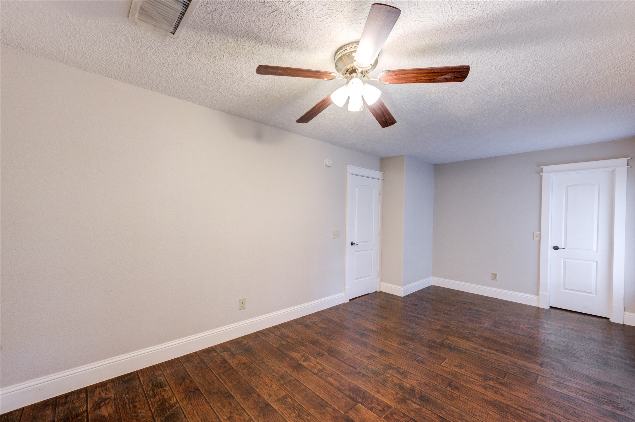 2815 Lakefield Way Property Photo 42