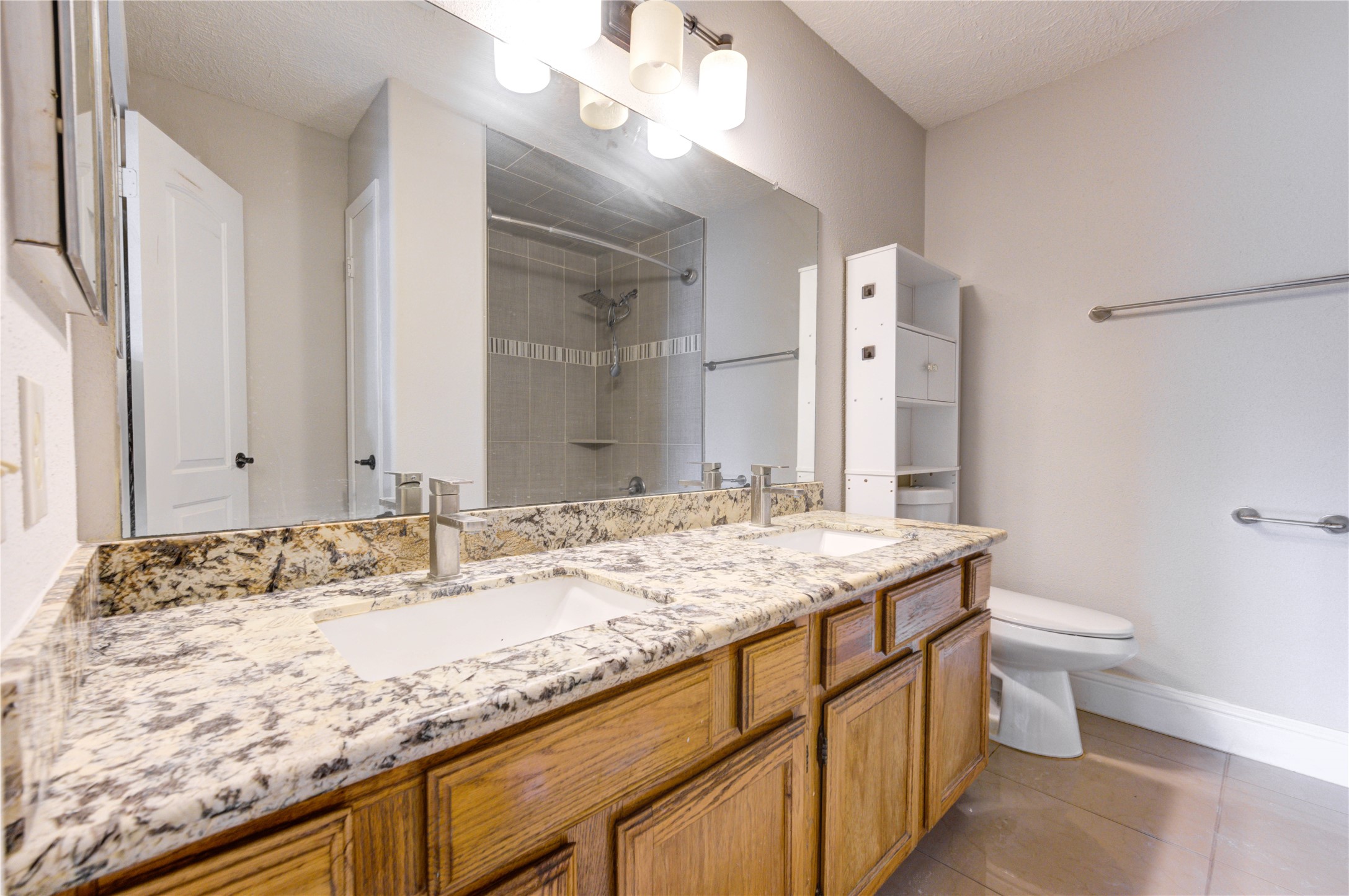 2815 Lakefield Way Property Photo 46