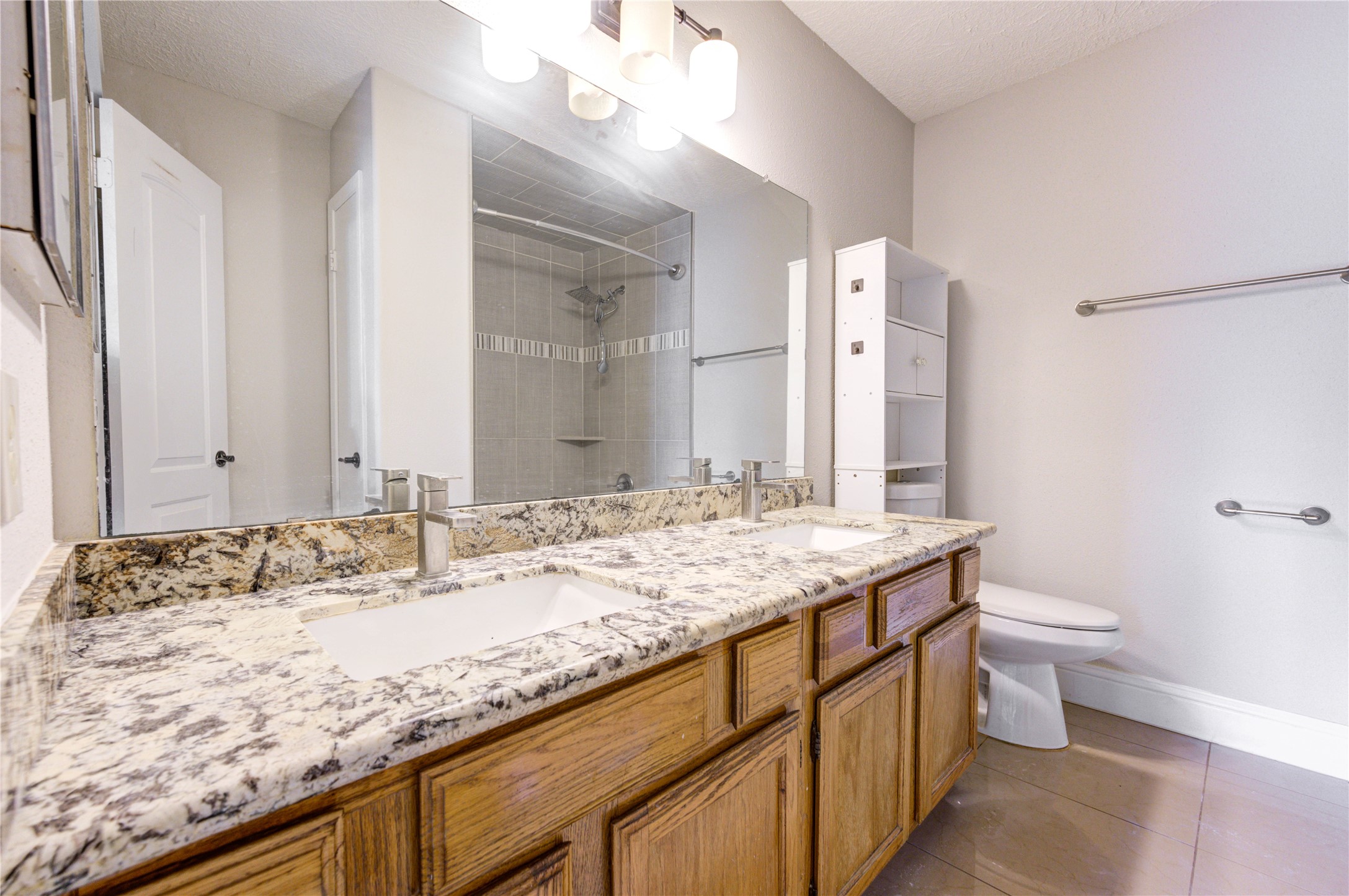 2815 Lakefield Way Property Photo 47