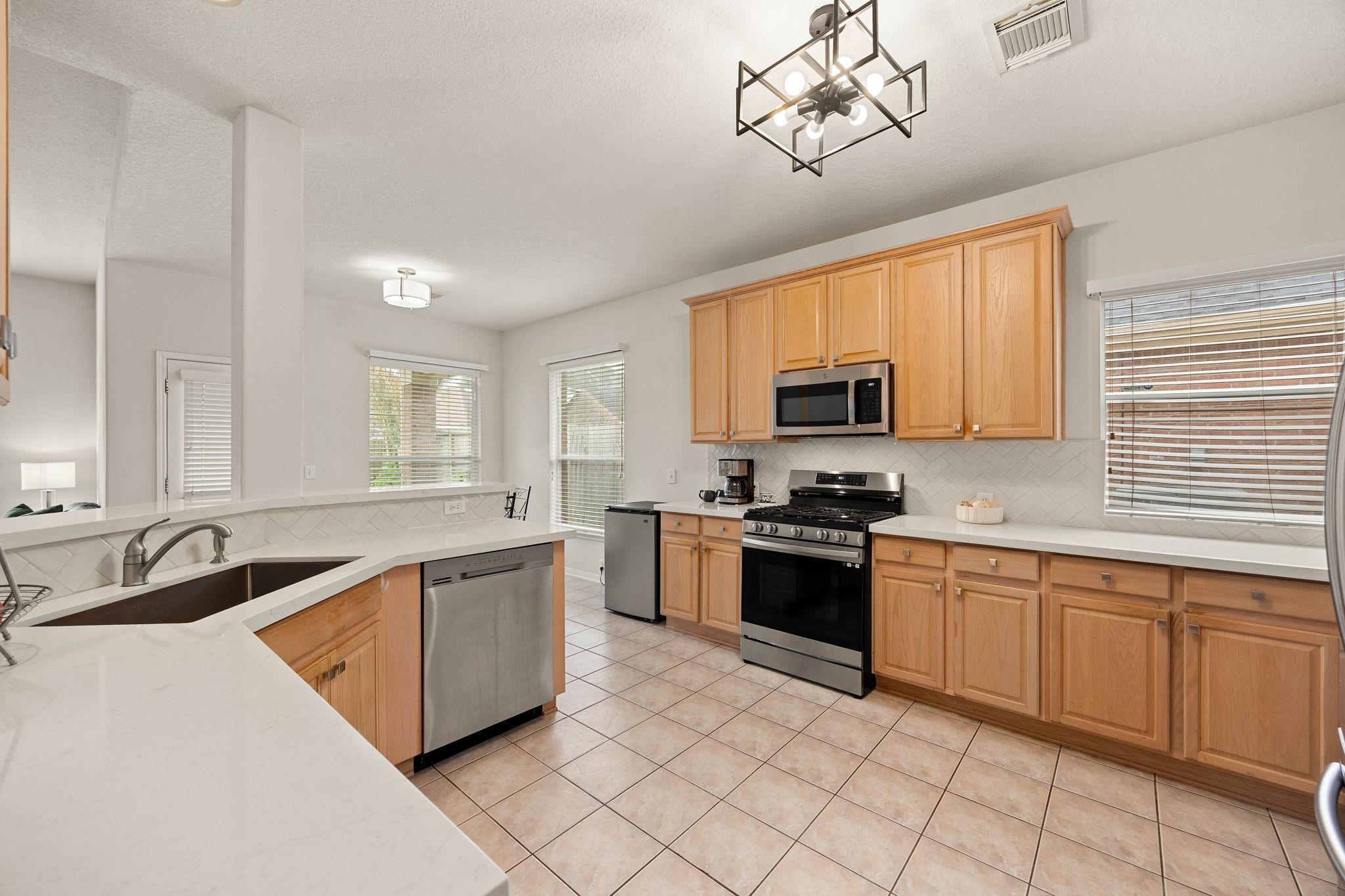 19639 Oakwood Falls Trail, Houston Tx 77084 Property Photo 7