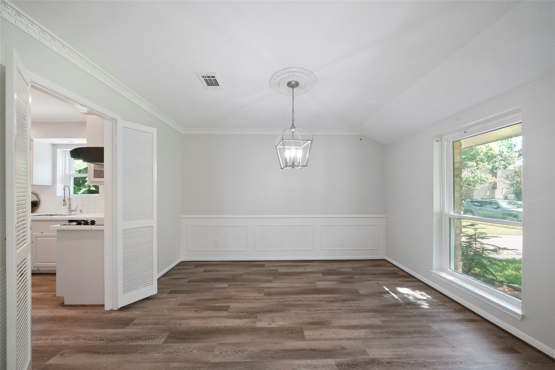 1726 Ashford Hollow Lane Property Photo 6