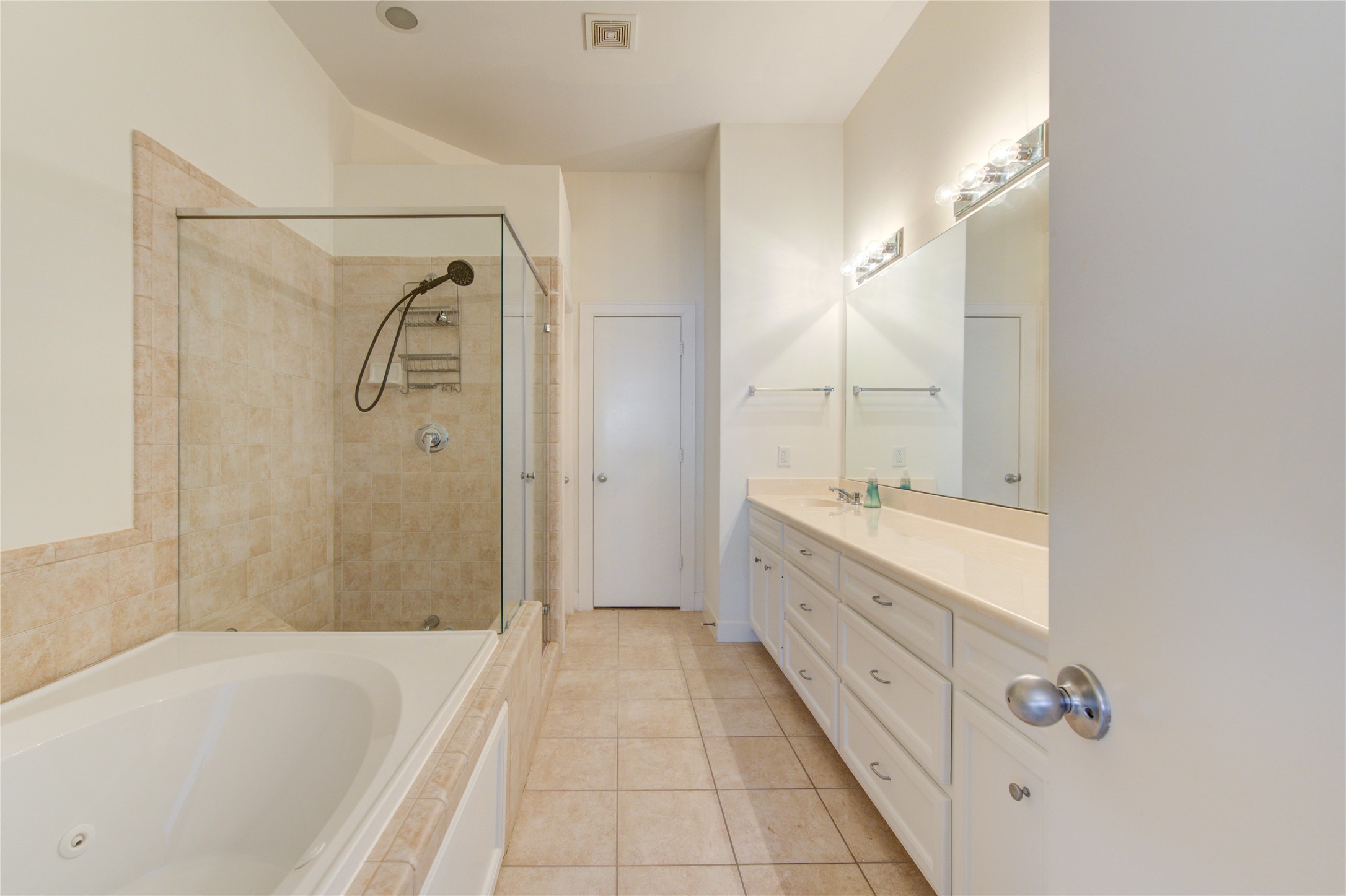 2710 Hullsmith Drive 402 Property Photo 32