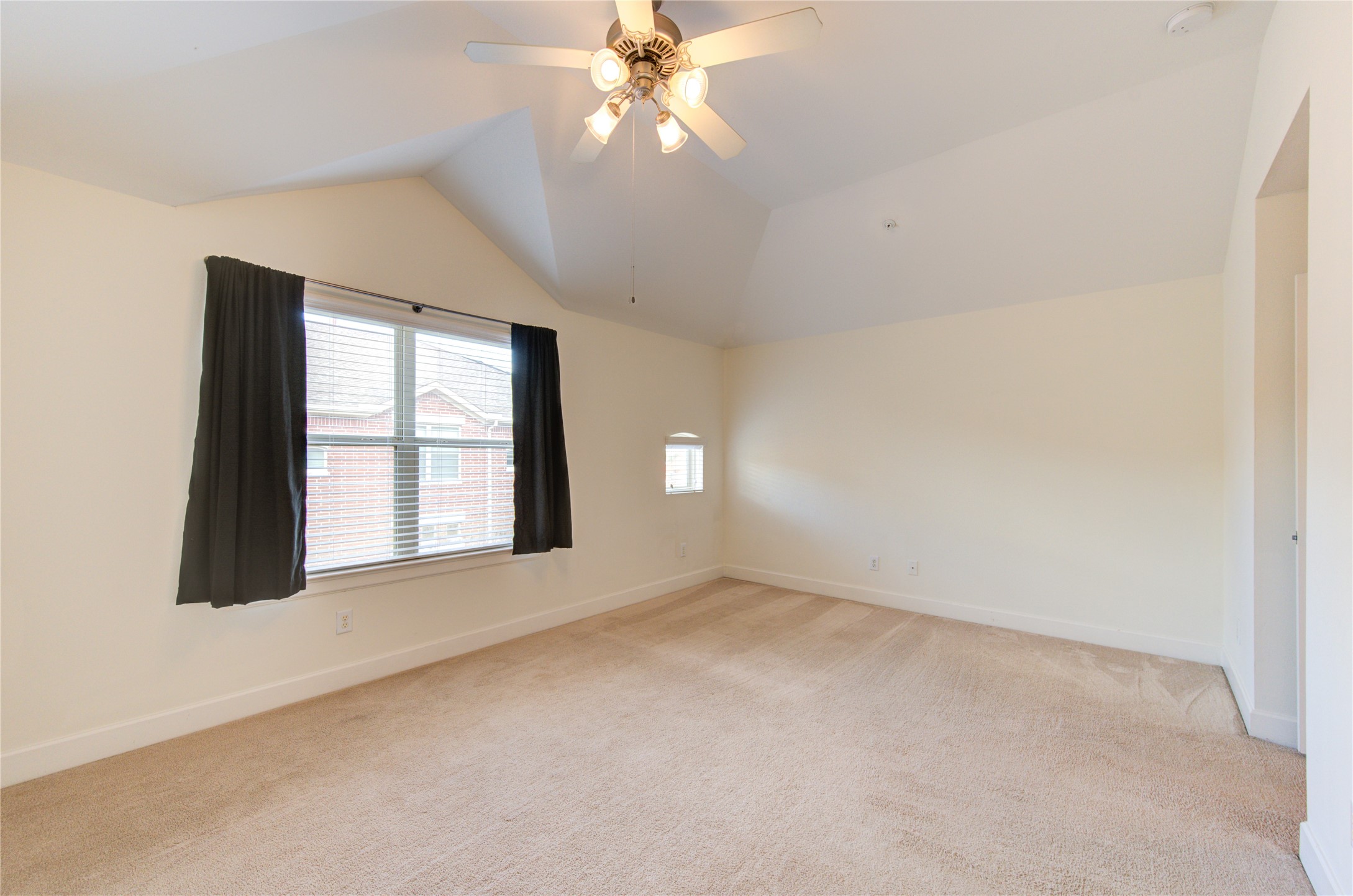 2710 Hullsmith Drive 402 Property Photo 34