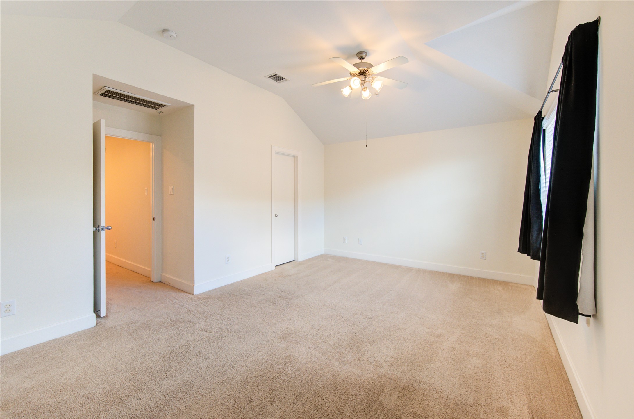 2710 Hullsmith Drive 402 Property Photo 36