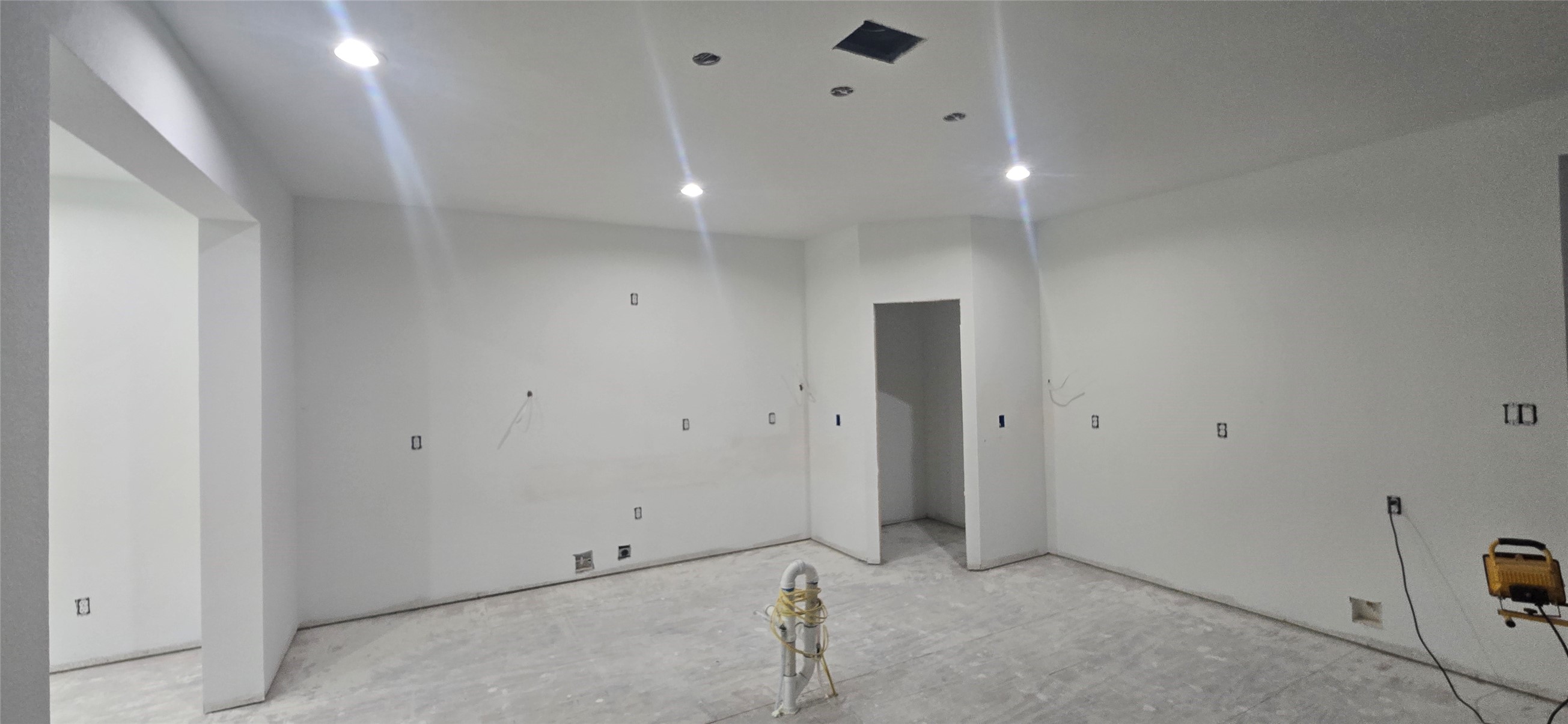 20269 Split Oak Drive Property Photo 8
