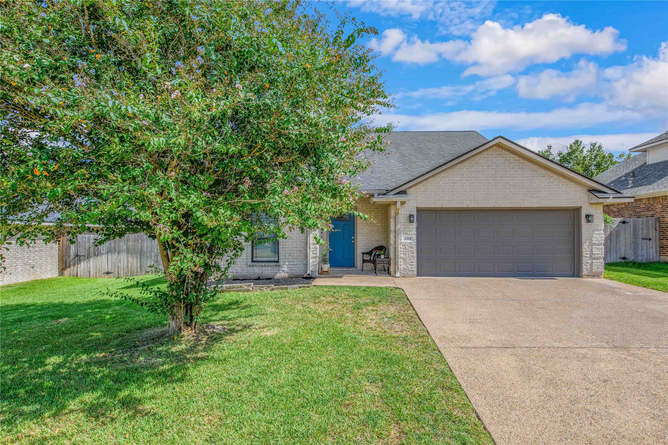 1214 Martinsville Lane Property Photo 1