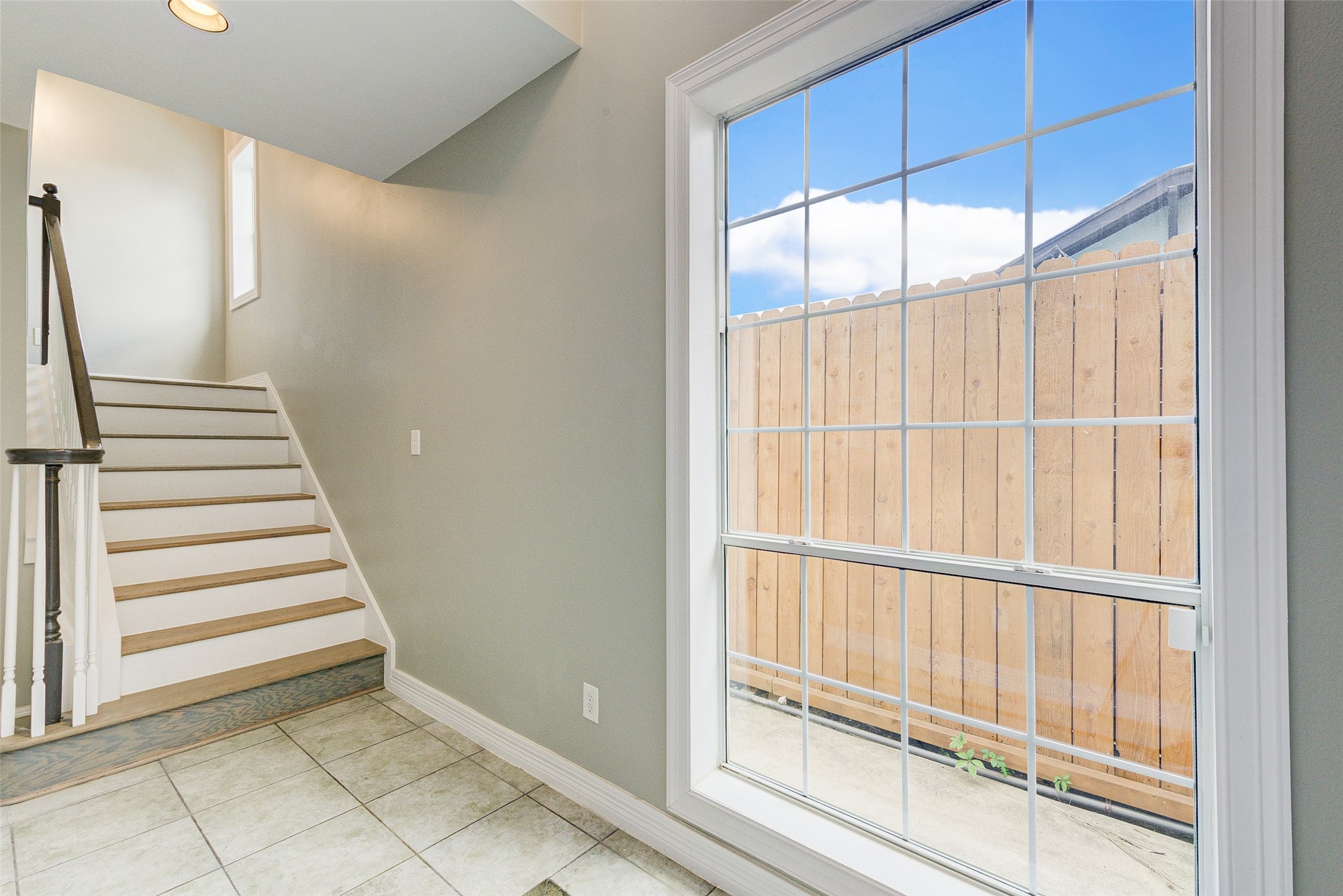 1413 Michigan Street Property Photo 4