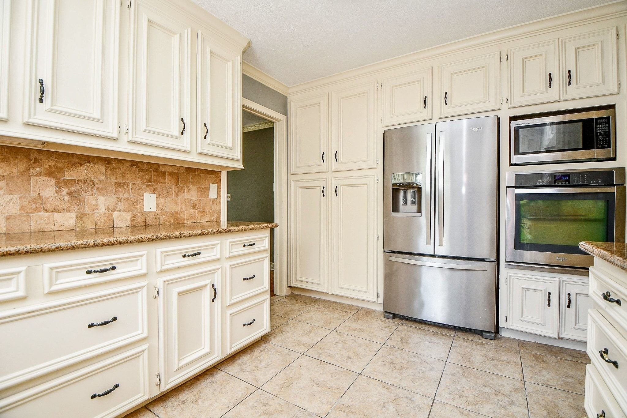 1015 Kanah Lane Property Photo 11