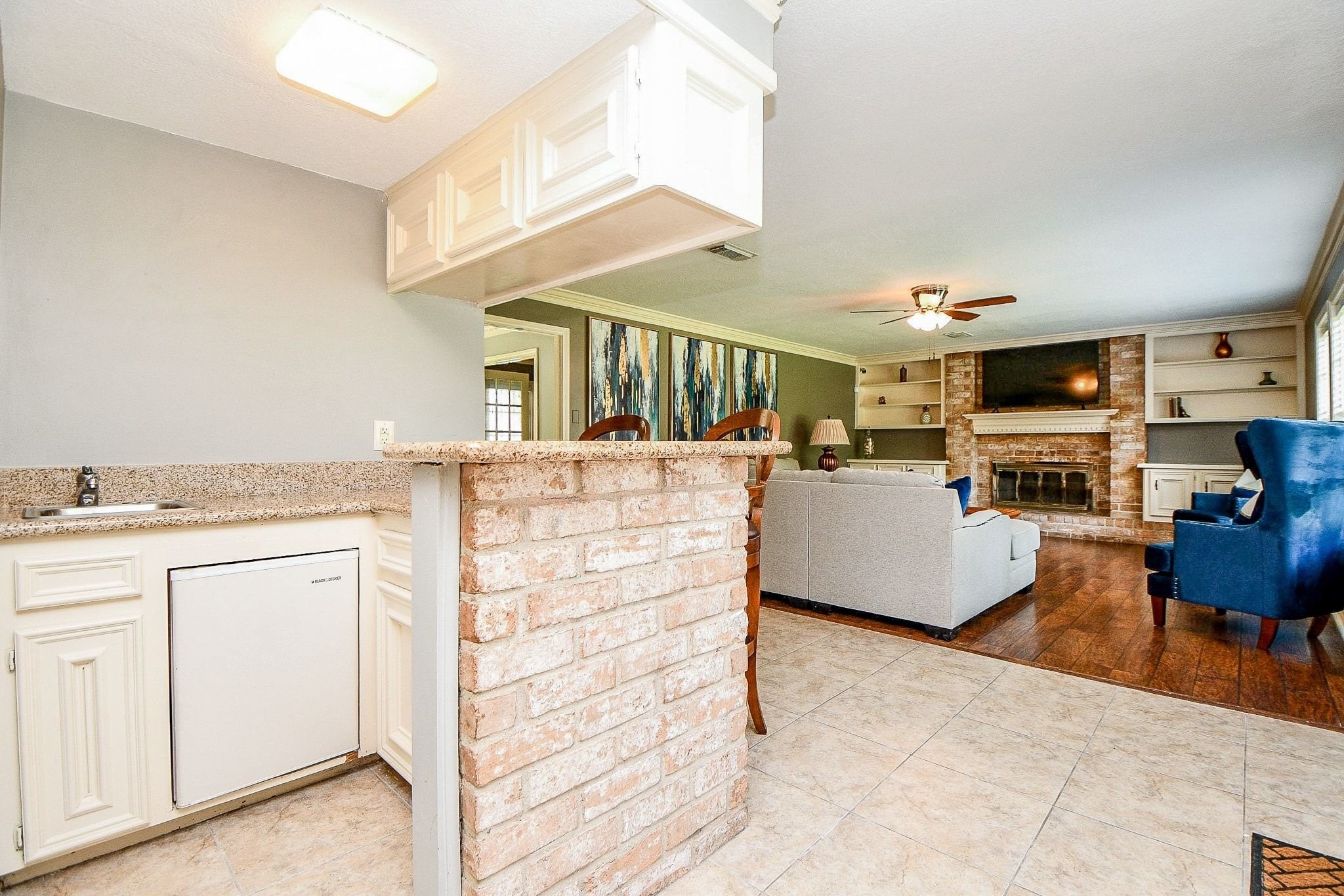 1015 Kanah Lane Property Photo 12