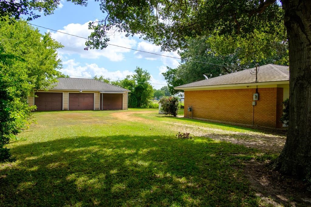 9231 Kostelnik Street Property Photo 9