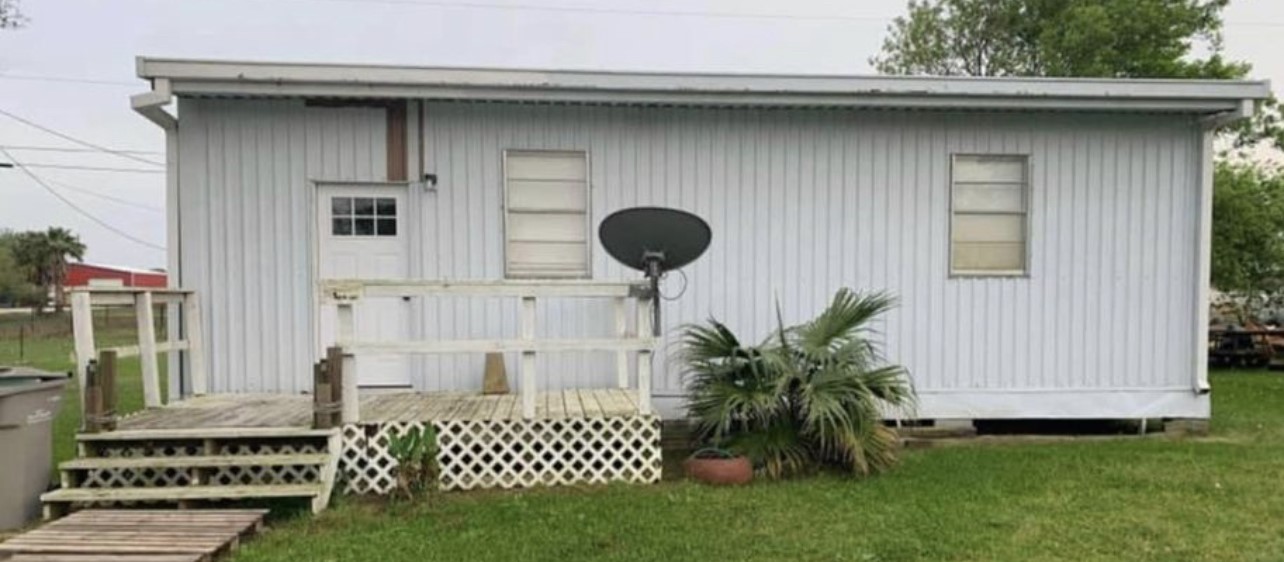 601 W Oakland Avenue Property Photo 15