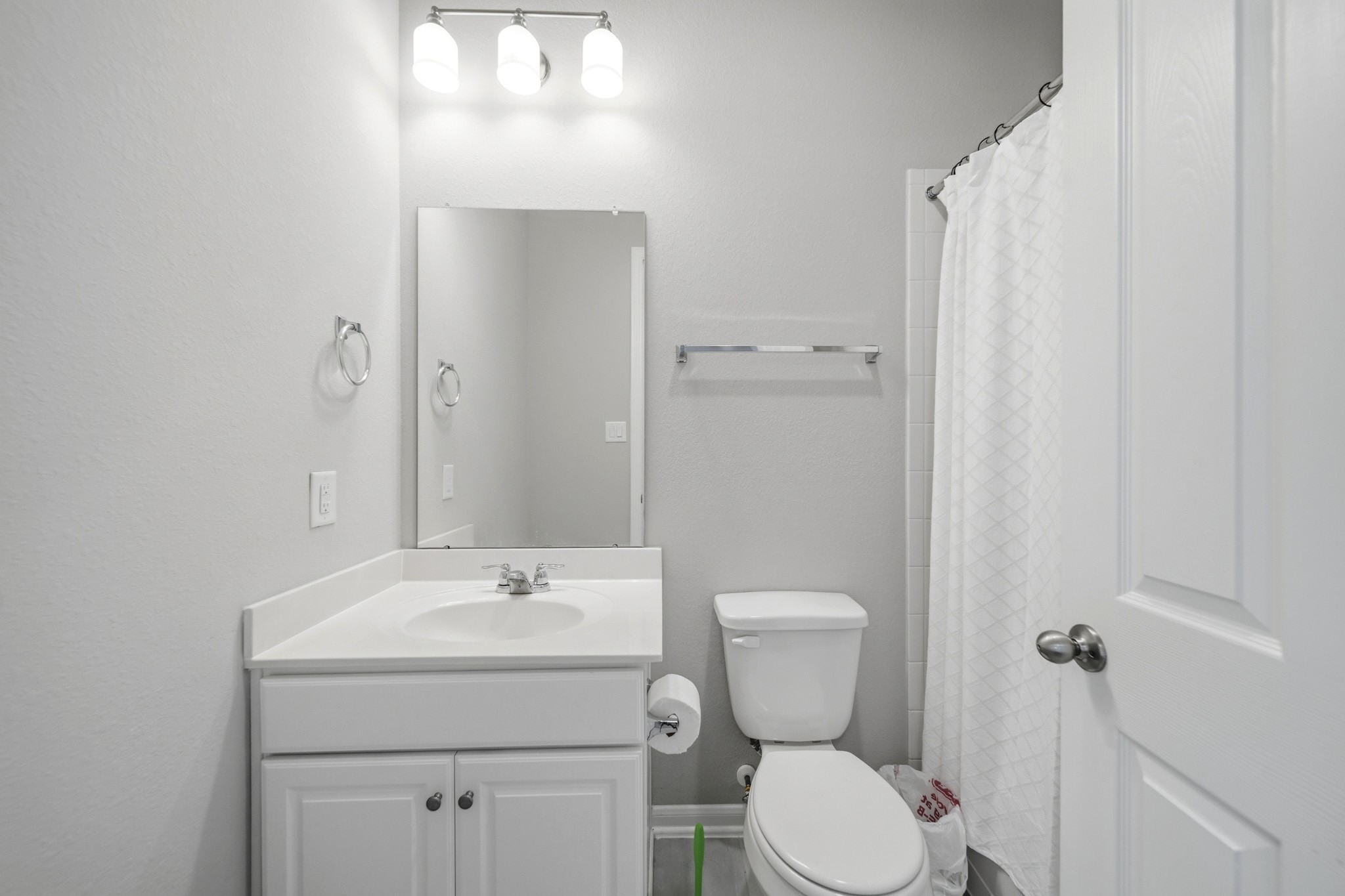 2420 Solaris Bend Dr Property Photo 19
