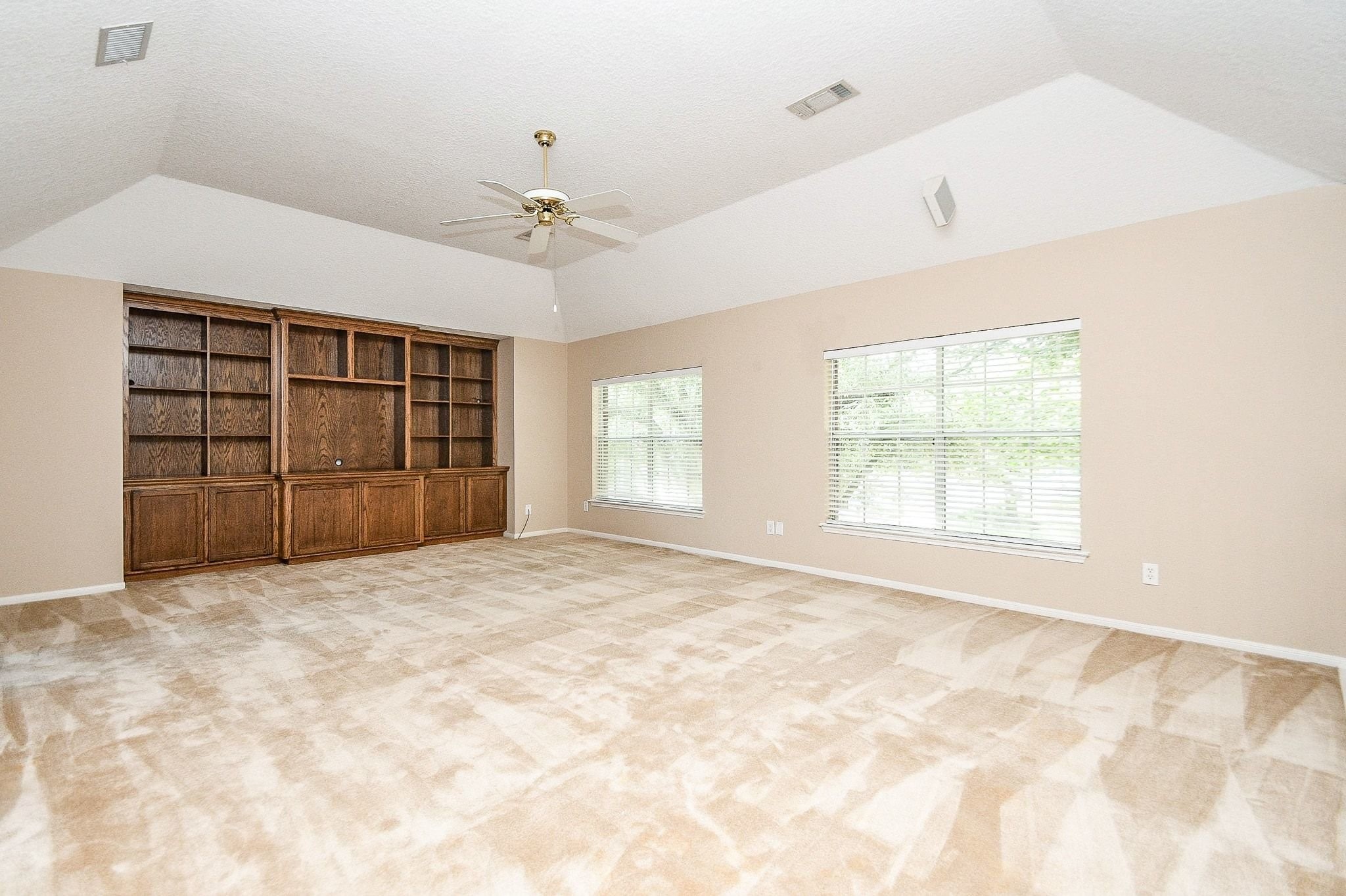 19002 Appletree Hill Lane Property Photo 24