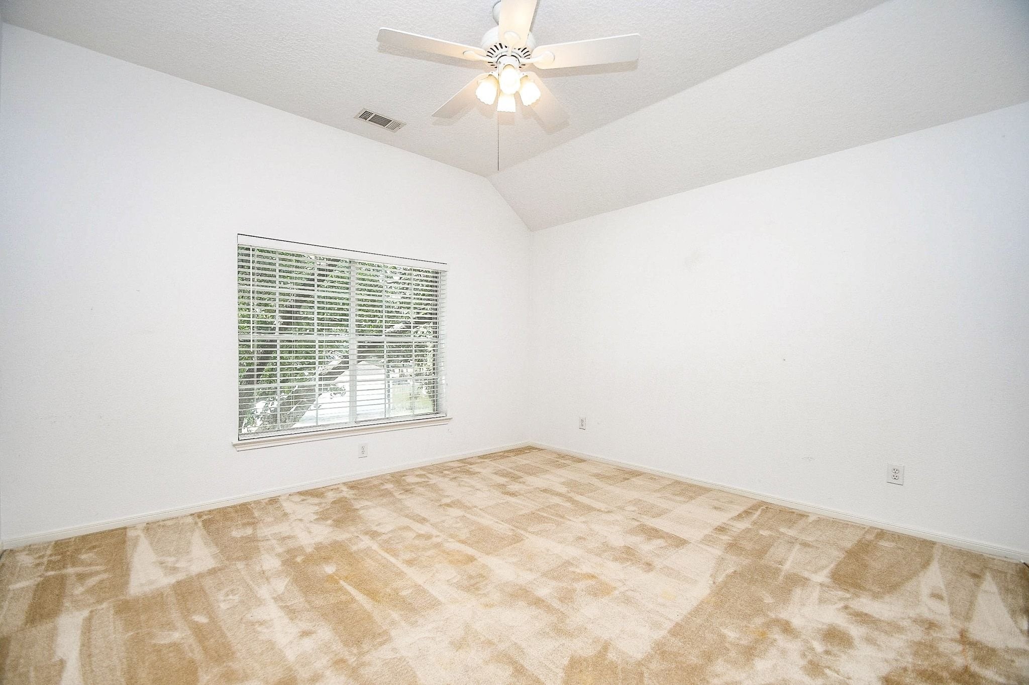 19002 Appletree Hill Lane Property Photo 27