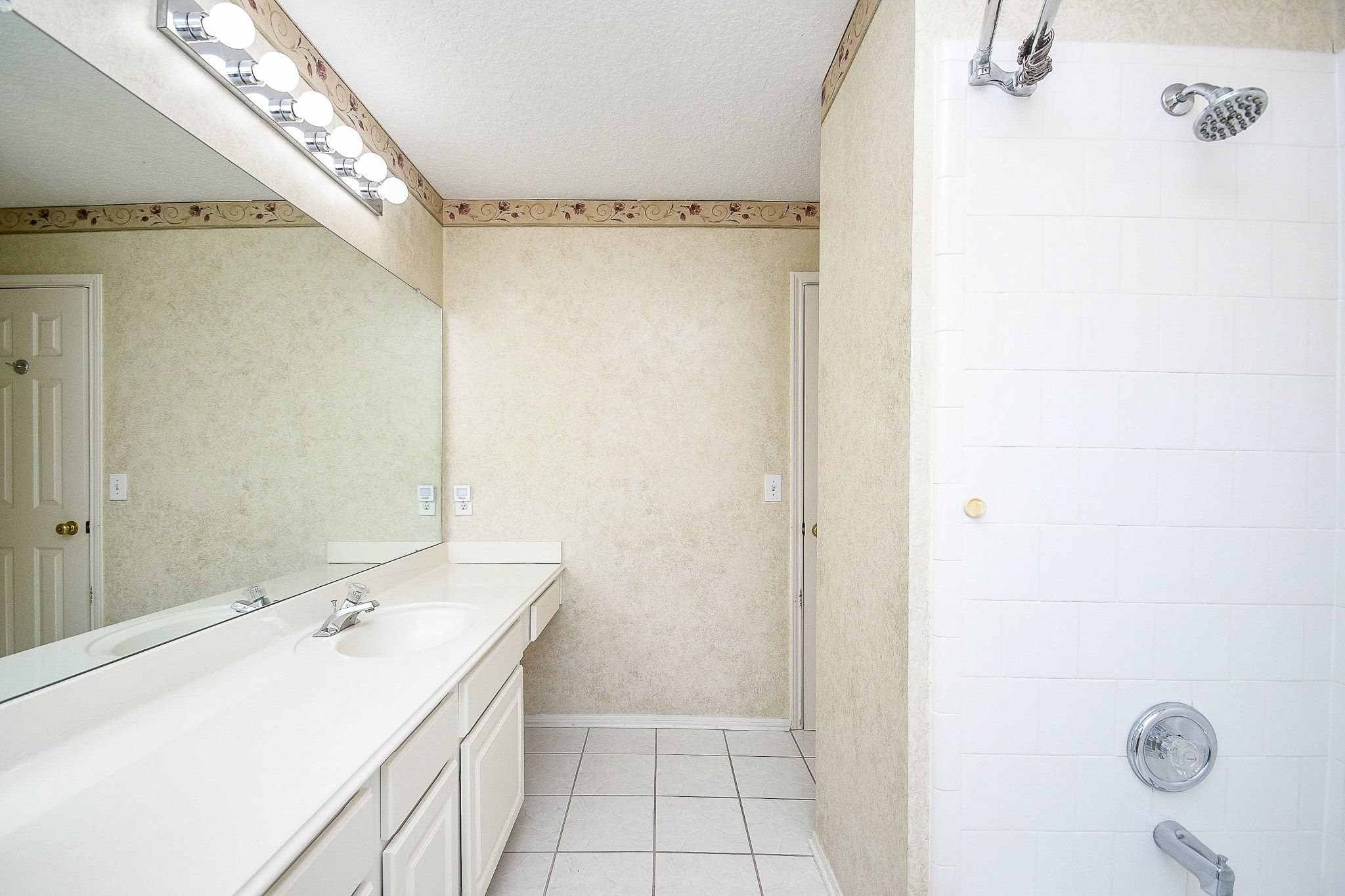 19002 Appletree Hill Lane Property Photo 28