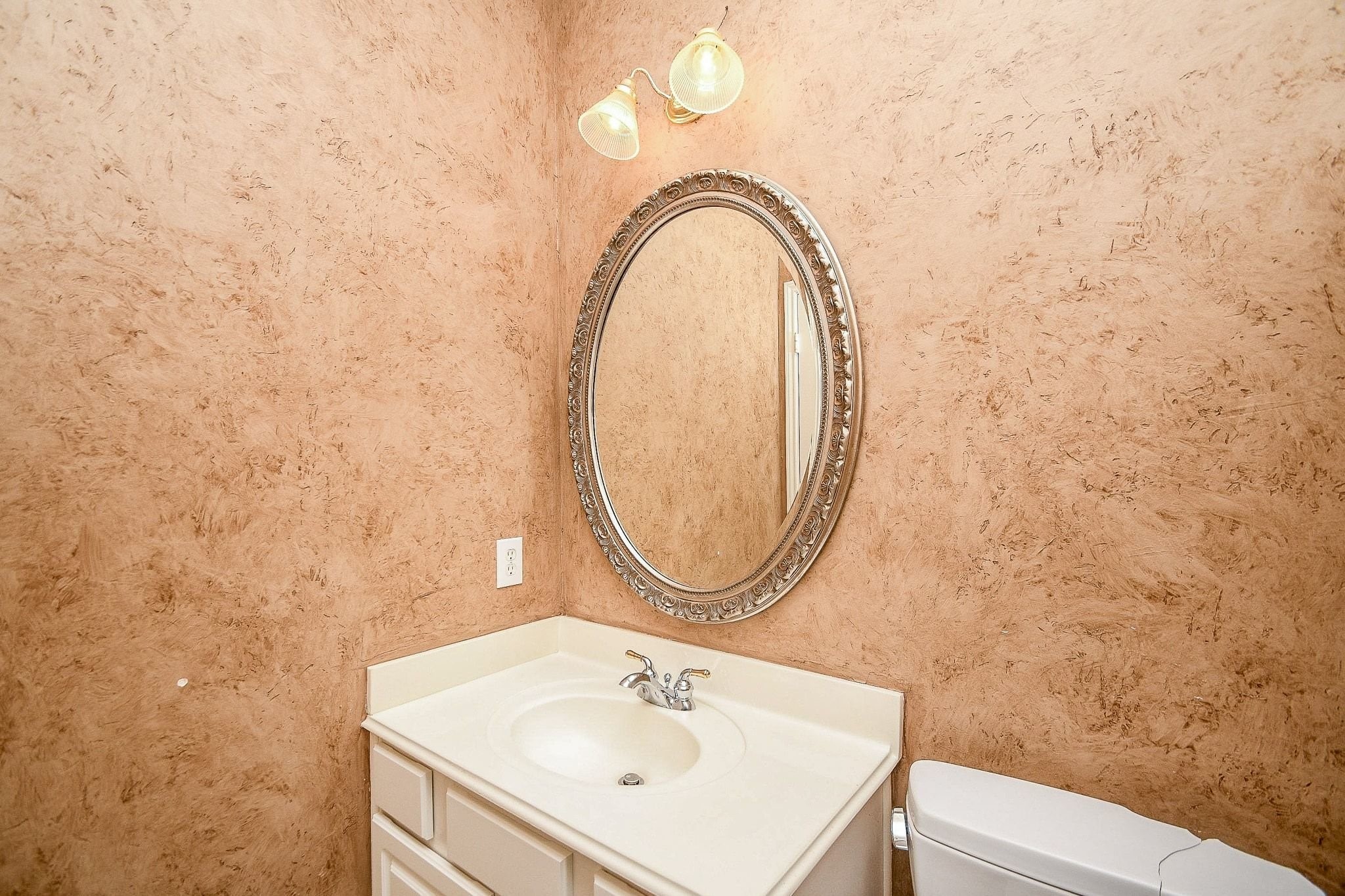 19002 Appletree Hill Lane Property Photo 37