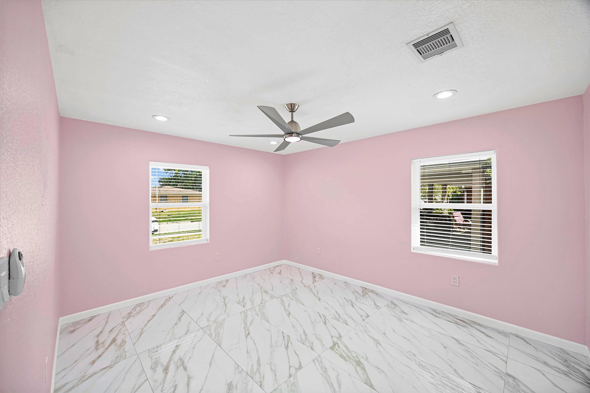 1208 Blackberry Drive Property Photo 18