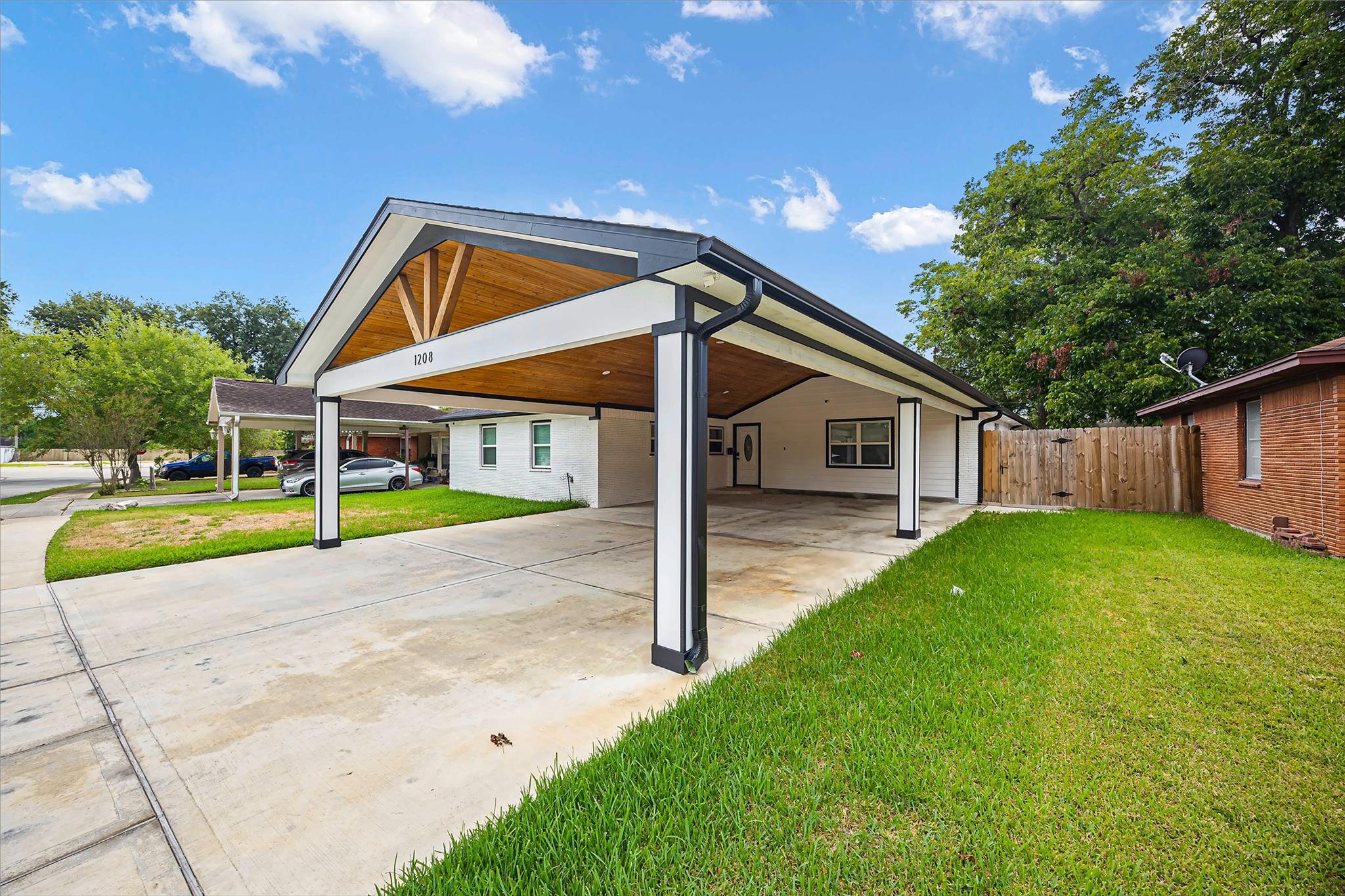 1208 Blackberry Drive Property Photo 24