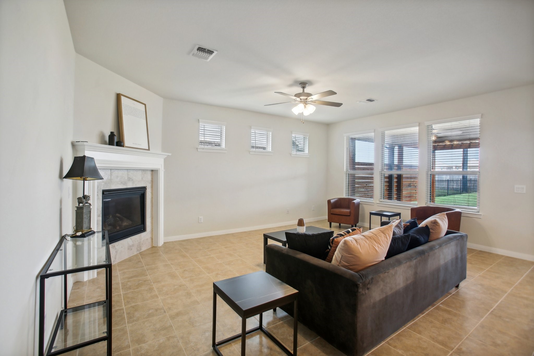 411 Emory Peak Drive Property Photo 8