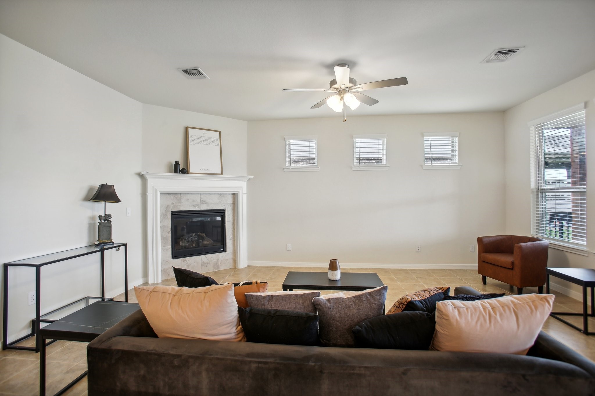 411 Emory Peak Drive Property Photo 10