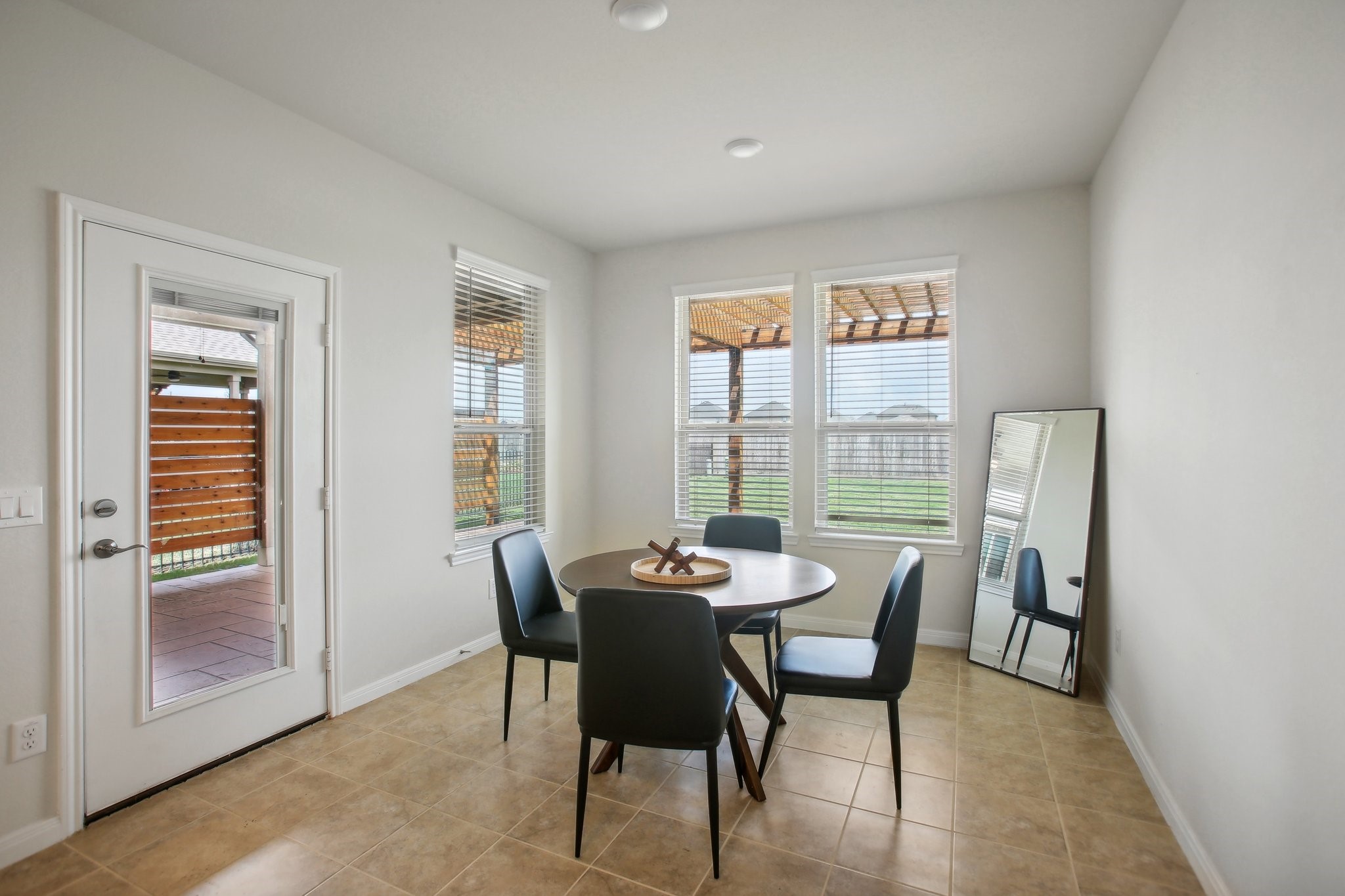 411 Emory Peak Drive Property Photo 12