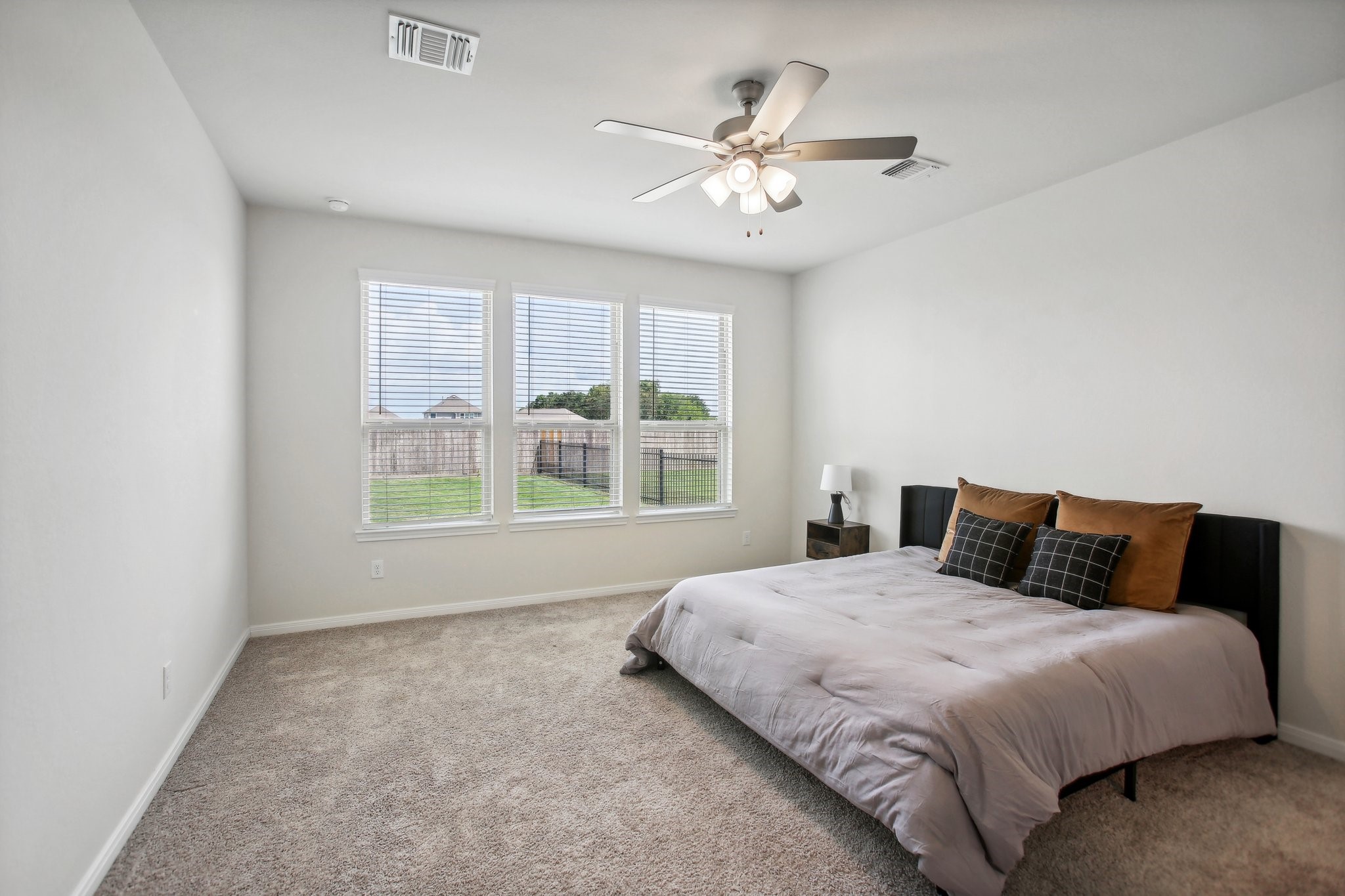411 Emory Peak Drive Property Photo 25