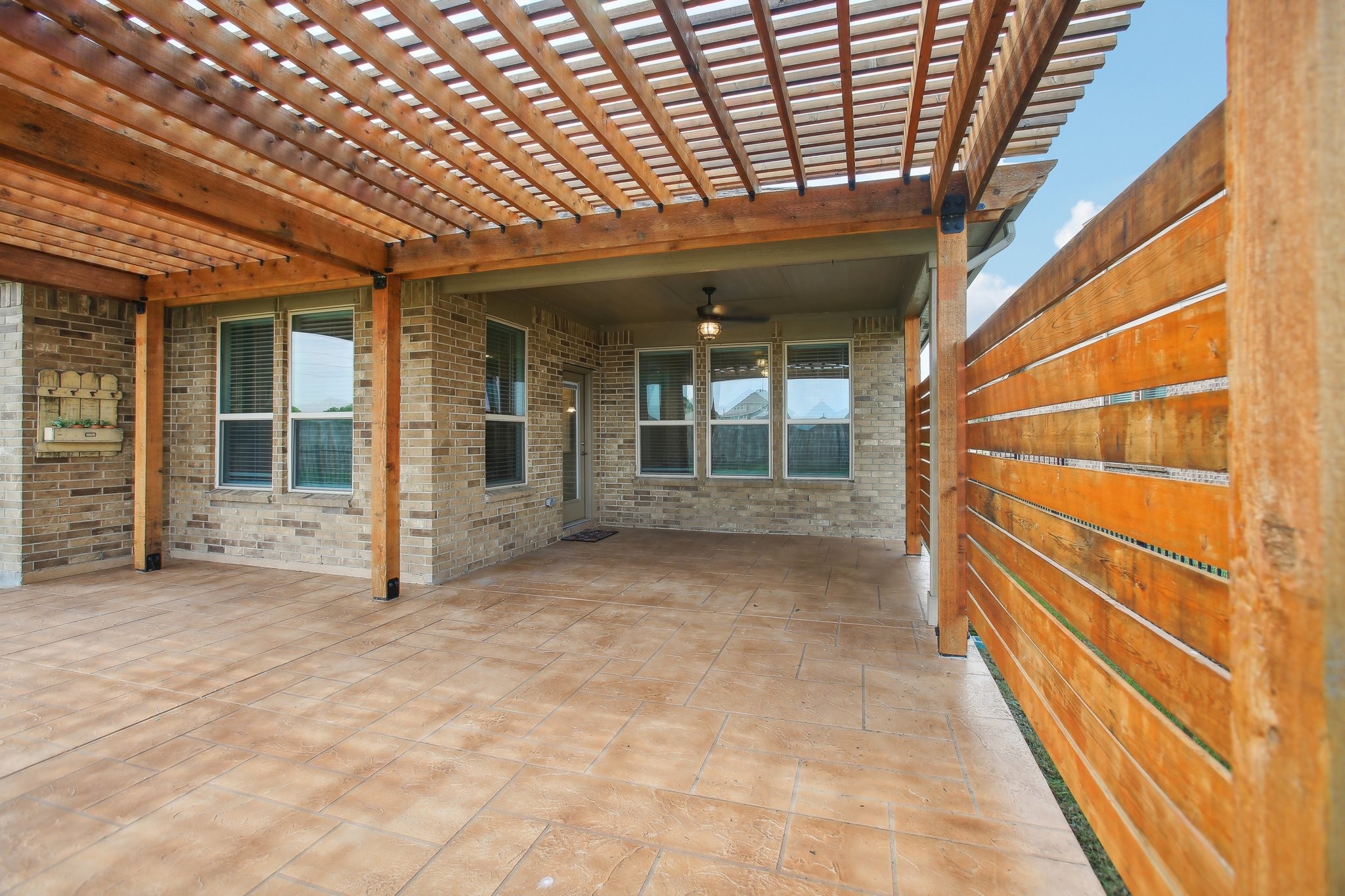 411 Emory Peak Drive Property Photo 32