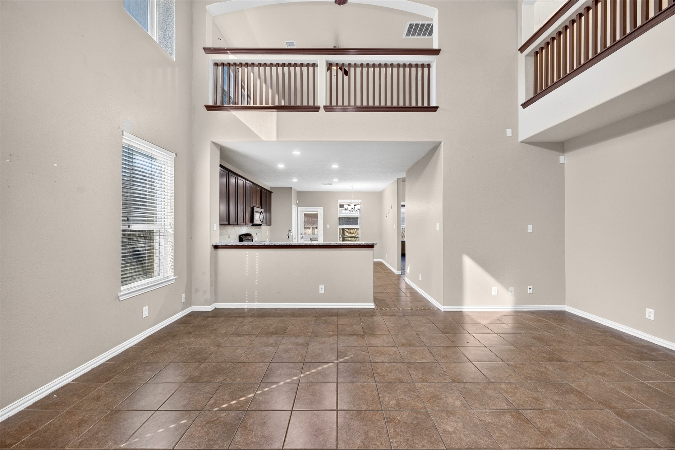 2403 Summers Glen Court Property Photo 10