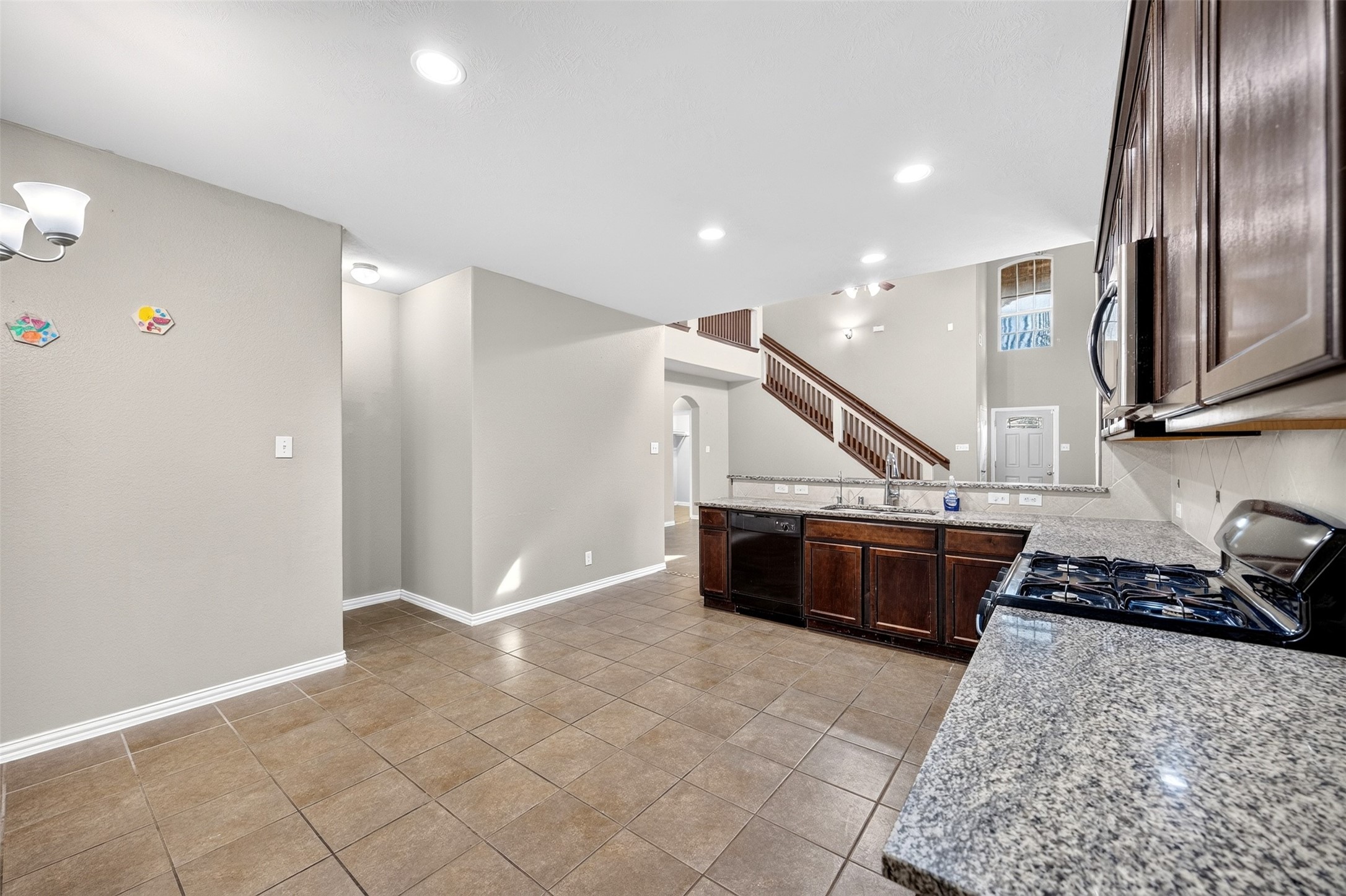 2403 Summers Glen Court Property Photo 15