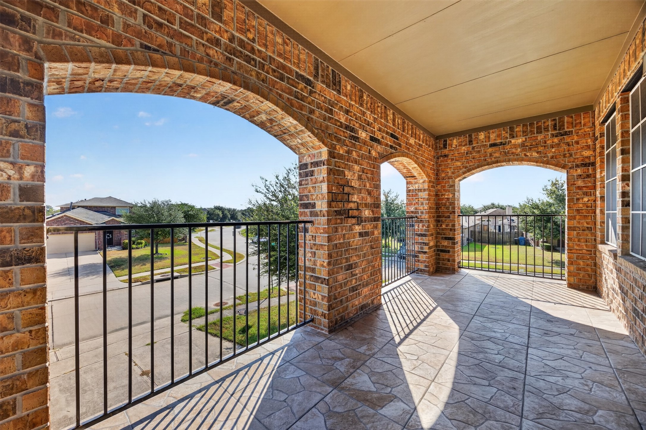 2403 Summers Glen Court Property Photo 30