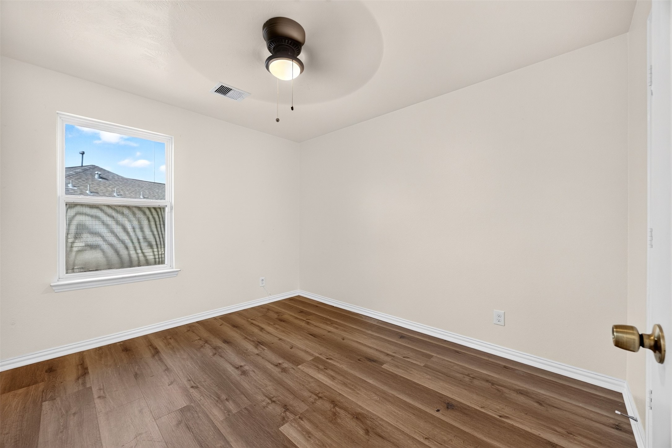 2403 Summers Glen Court Property Photo 38